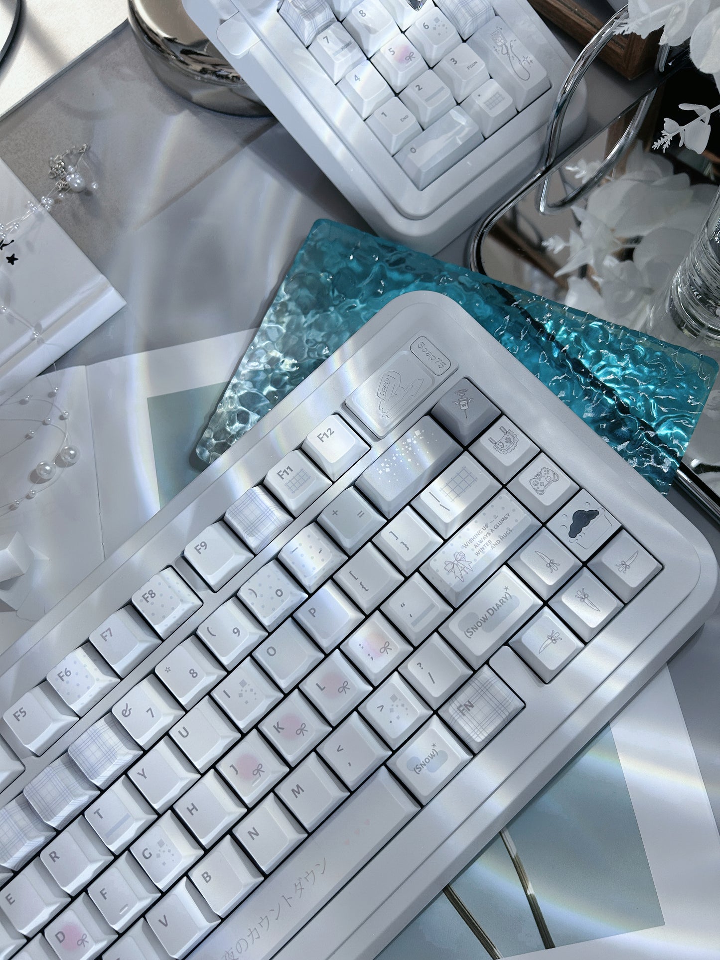 Preorder Prebuilt Aluminum Customized Mechanical Keyboard Soap75 White creamy thocky set