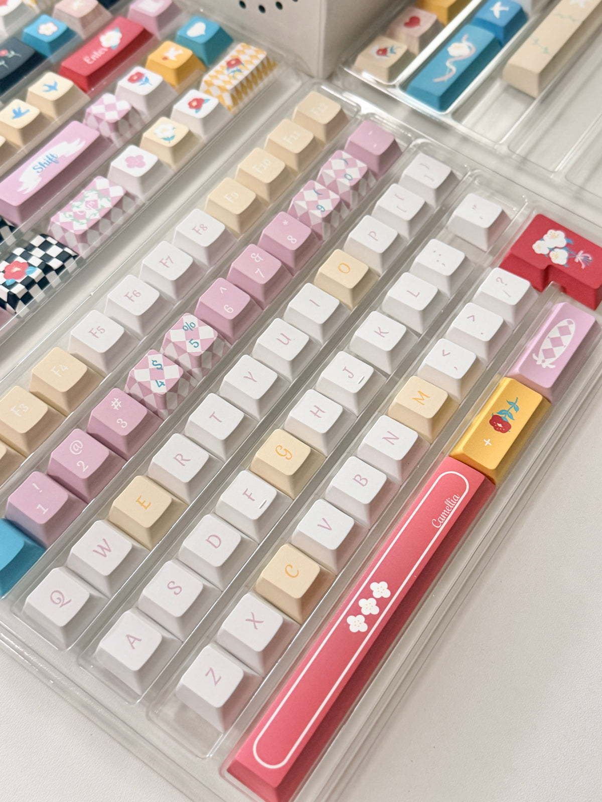 Preorder Prebuilt Aluminum Custom Mechanical Keyboard Cookies75 White Pink Set