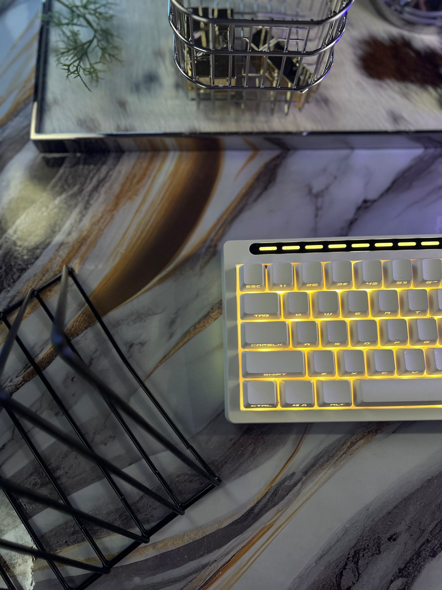 Unboxing Sample For Sale ONLY 1 Instock RECCAZR R66 Wireless Top Gaming Keyboard
