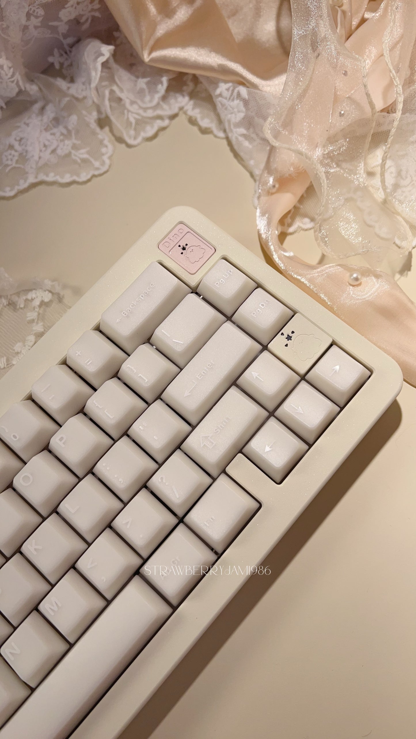 【Preorder】 Prebuilt Dino65 Cream Thock White Aluminum Customized Mechanical Keyboard