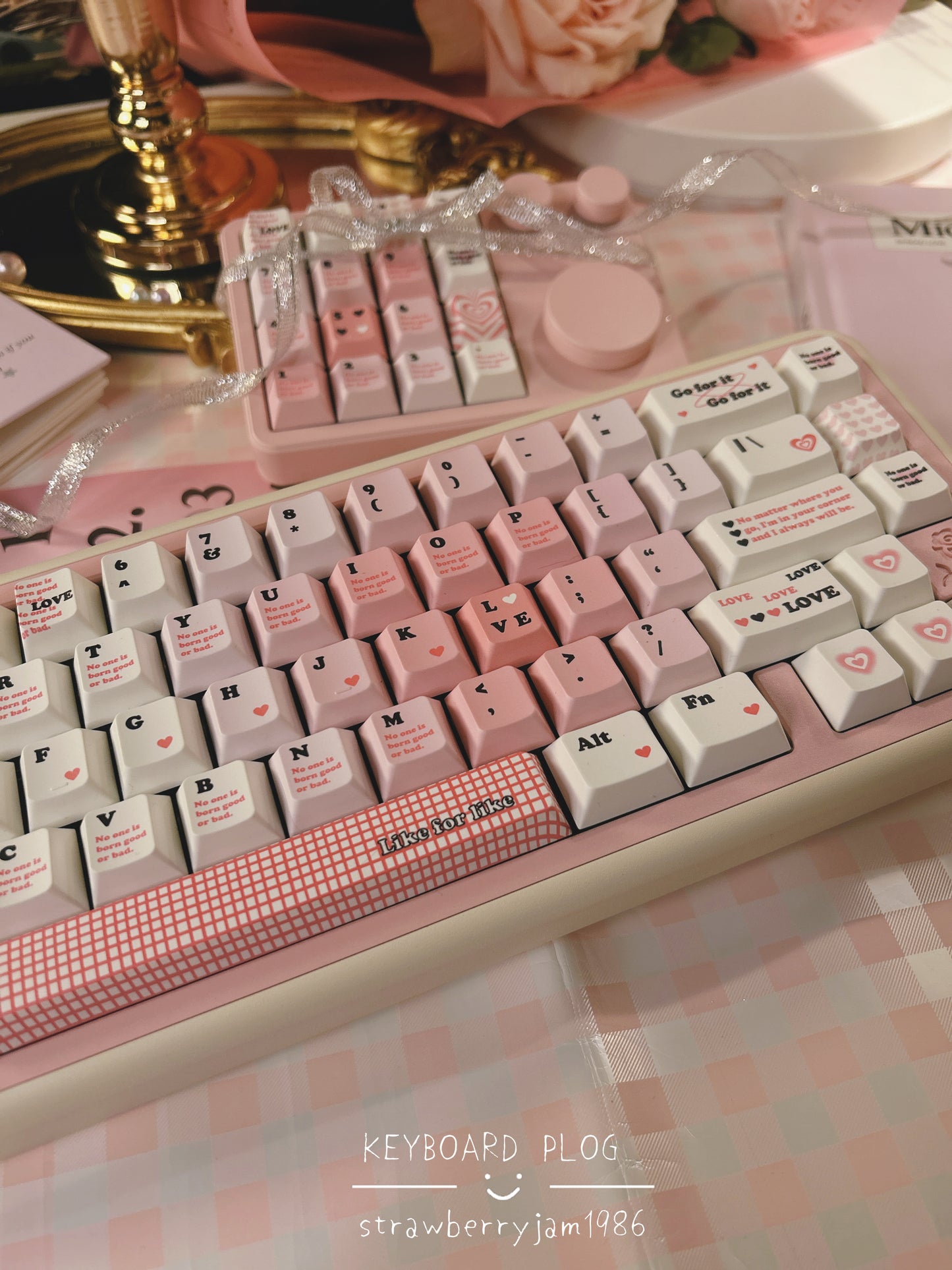 ONLY 1 INSTOCK Prebuilt Aluminum Customized Mechanical Keyboard ROSE65 Creamy Pink(not including the number pad)