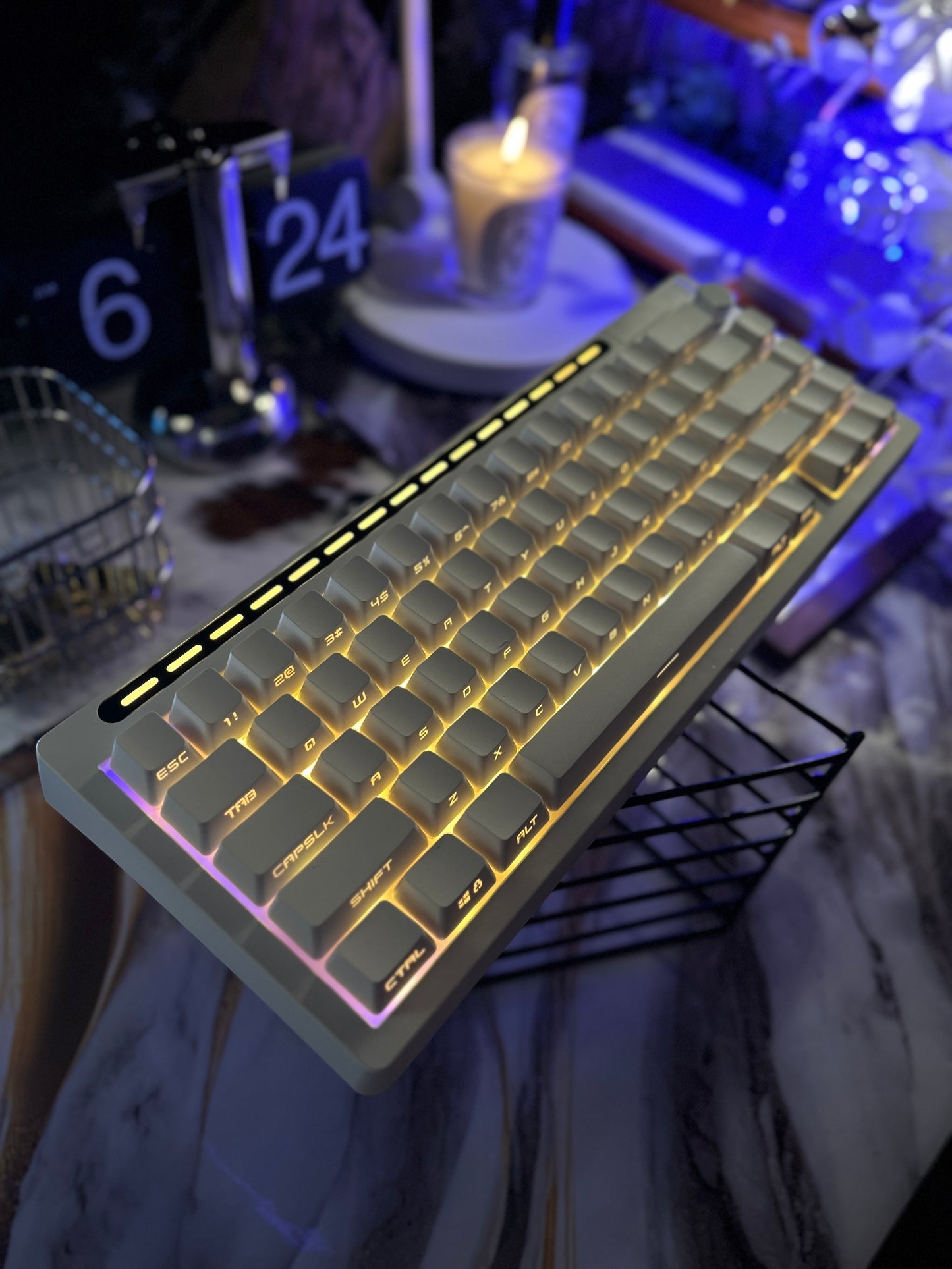 Unboxing Sample For Sale ONLY 1 Instock RECCAZR R66 Wireless Top Gaming Keyboard