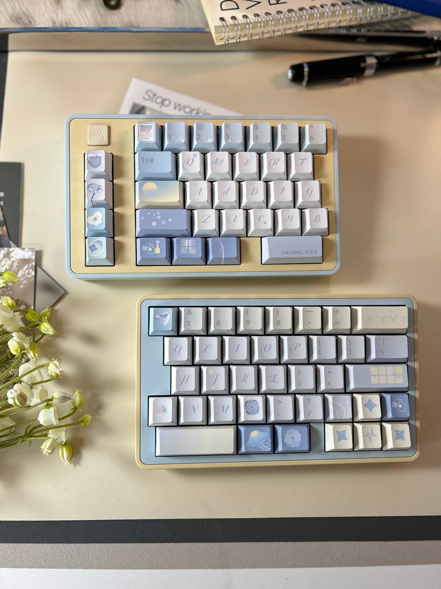 #0173 52Hz Pale Yellow Blue Keycap Cherry Profile