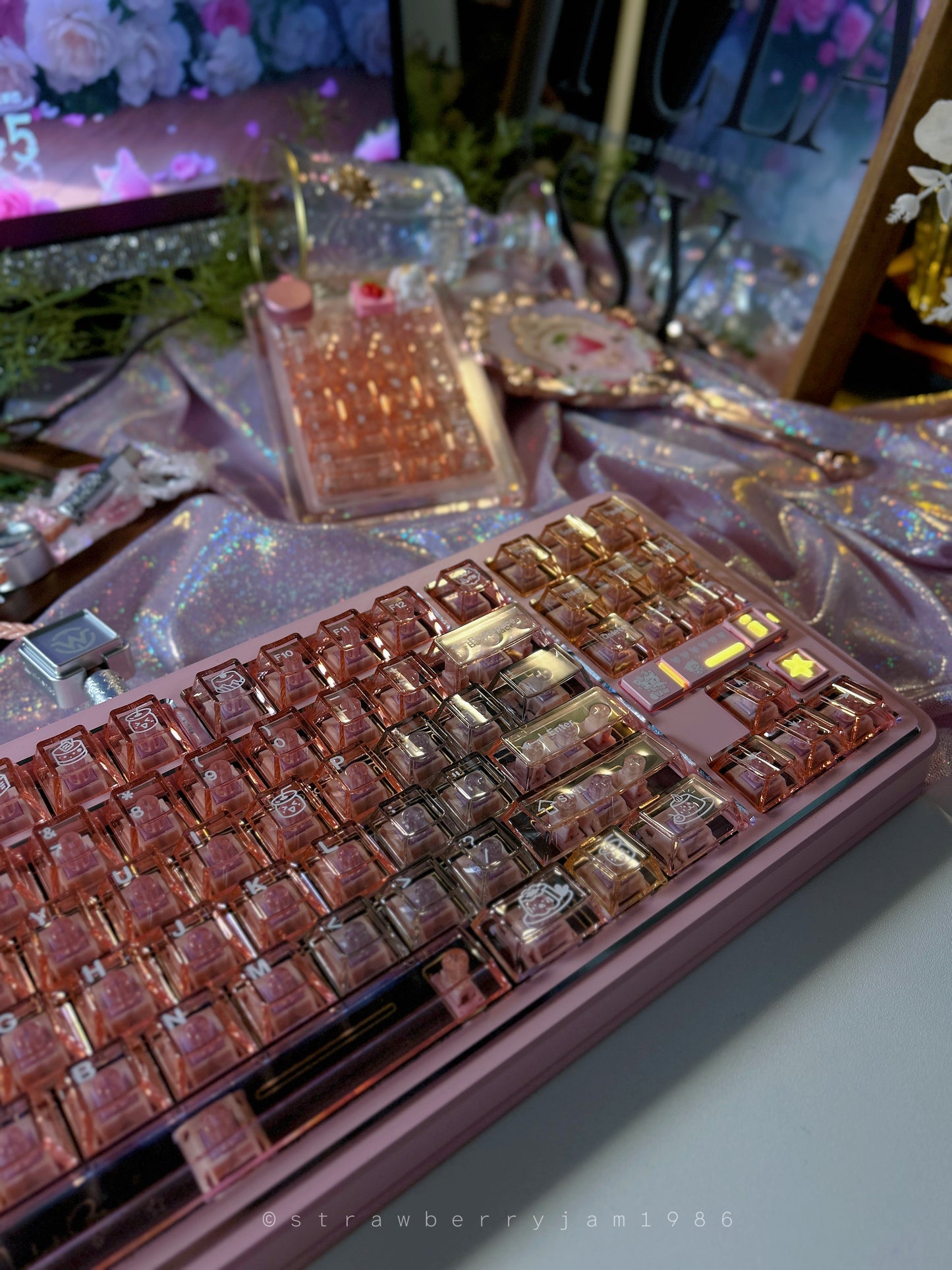 Prebuilt Aluminum Customized Mechanical Keyboard Polaris80 Pink Silver-Highlight With Orange Peach Transparent Keycap Set