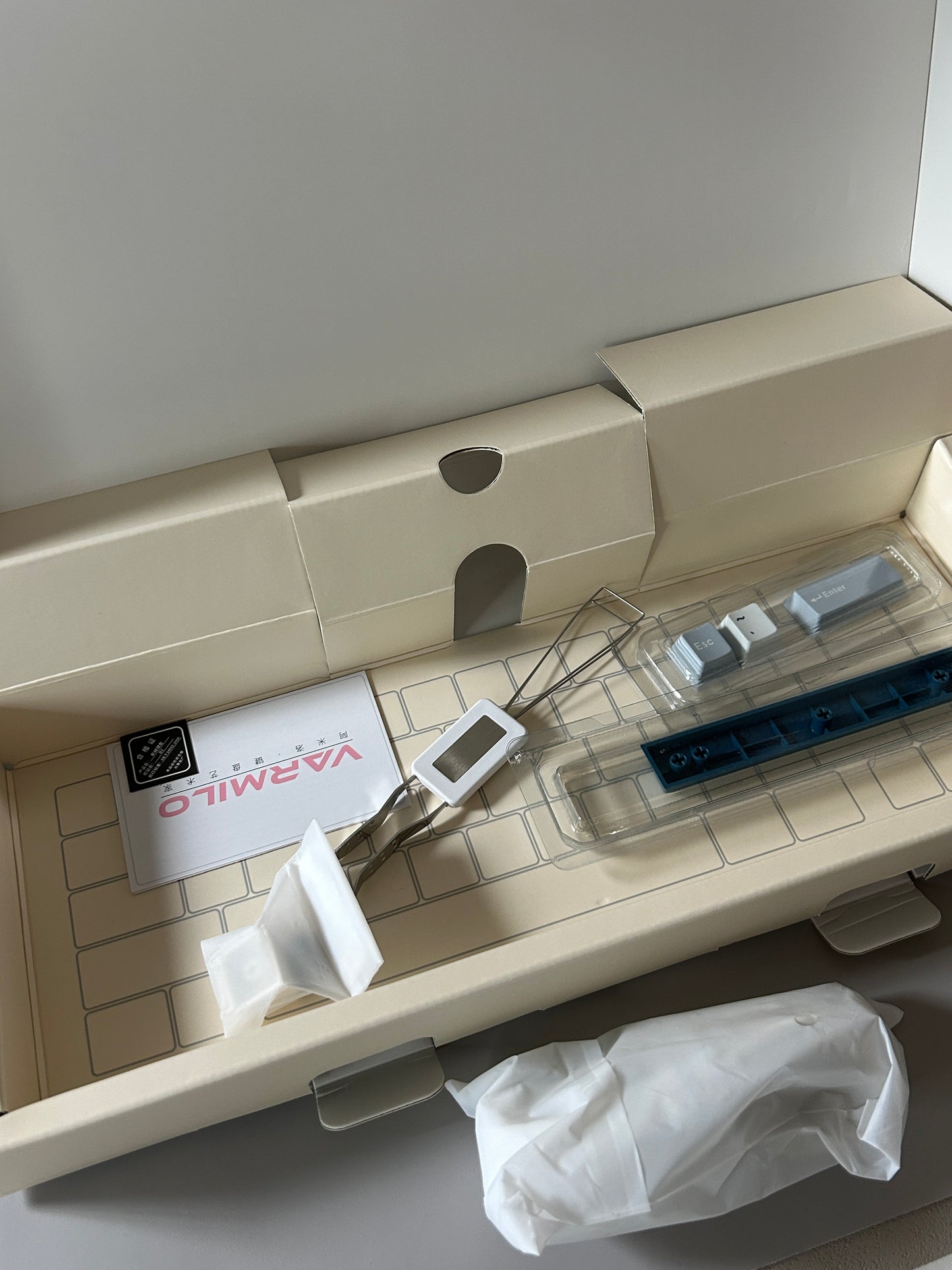 Unboxing Sample For Sales ONLY 1 Instock Varmillo Minilo65% Bluebell Hot-Swap Tri-Mode Backlit Mechanical Keyboard
Kailh Prestige Silent Switches