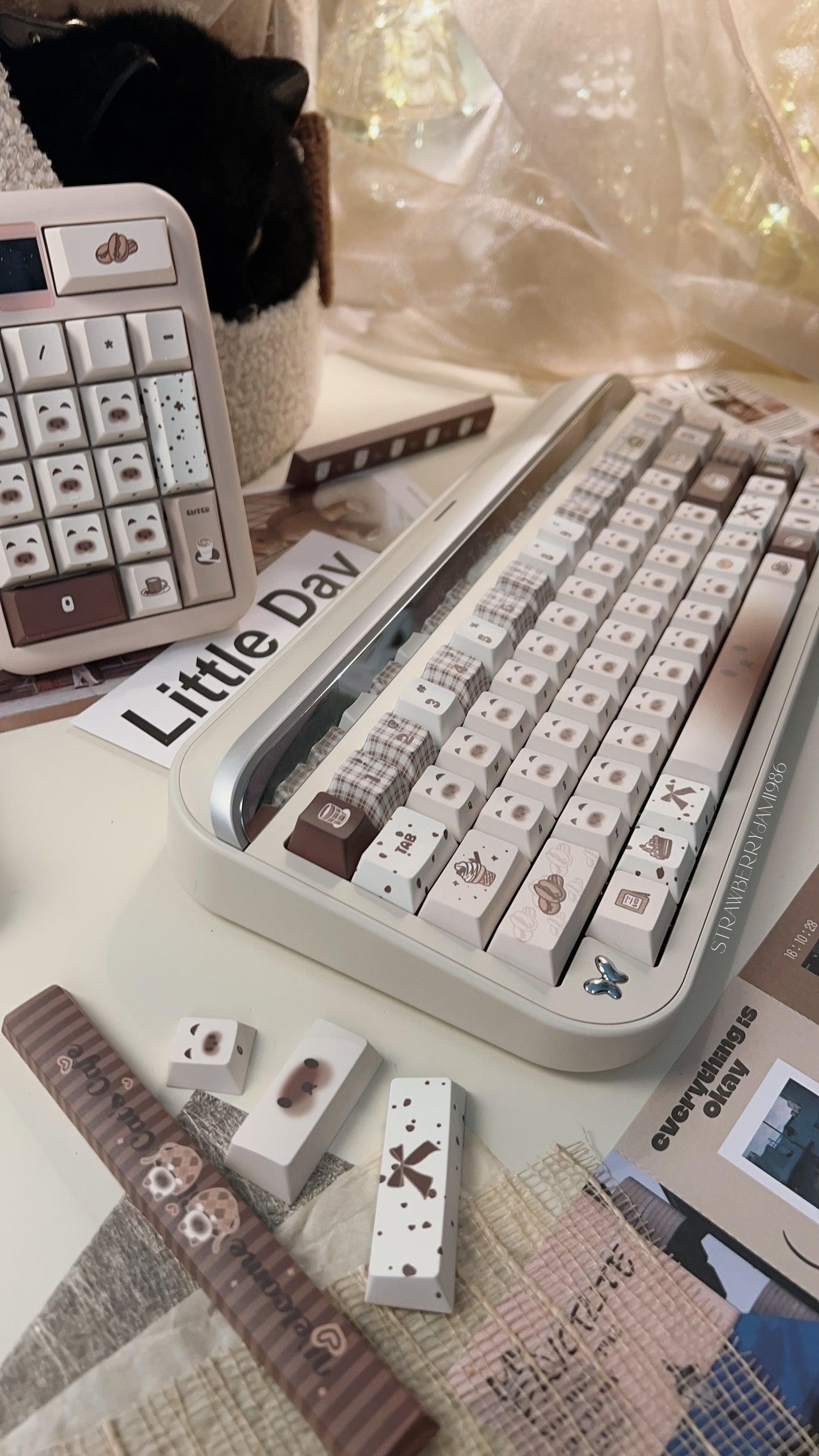 「Preorder」Prebuilt Targa65 Cream Beige Aluminum Customized Mechanical Keyboard With Cat Coffee Keycap