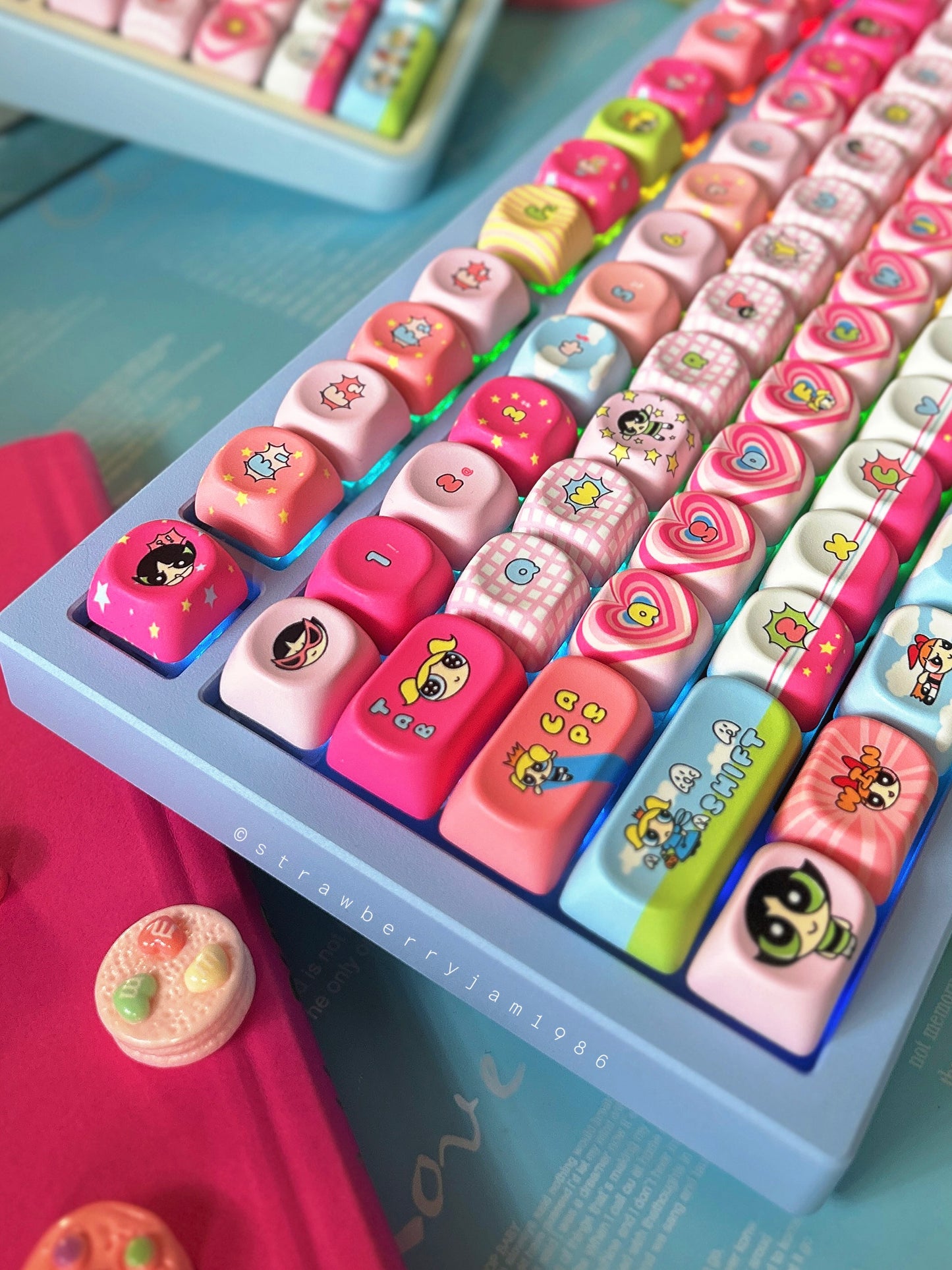 Preorder Prebuilt Aluminum Customized Mechanical Keyboard Galaxy80 Set With The Powerpuff Girl Keycap