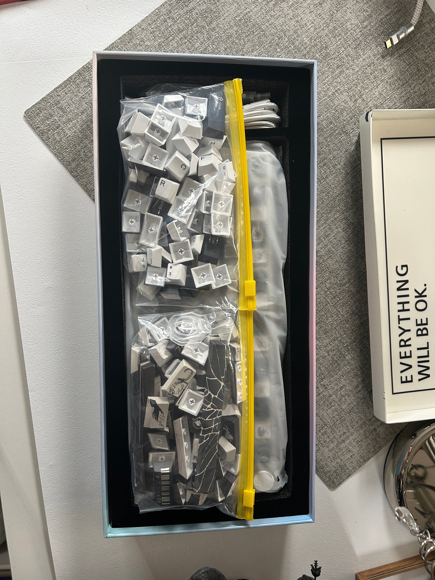 Unboxing Sample For Sales ONLY 1 Instock KiiBOOM Breeze75 Aluminum Tri-Mode Mechanical Customized Keyboard ➕ Ashey Dance Keycap Set(not including pad & decoration)