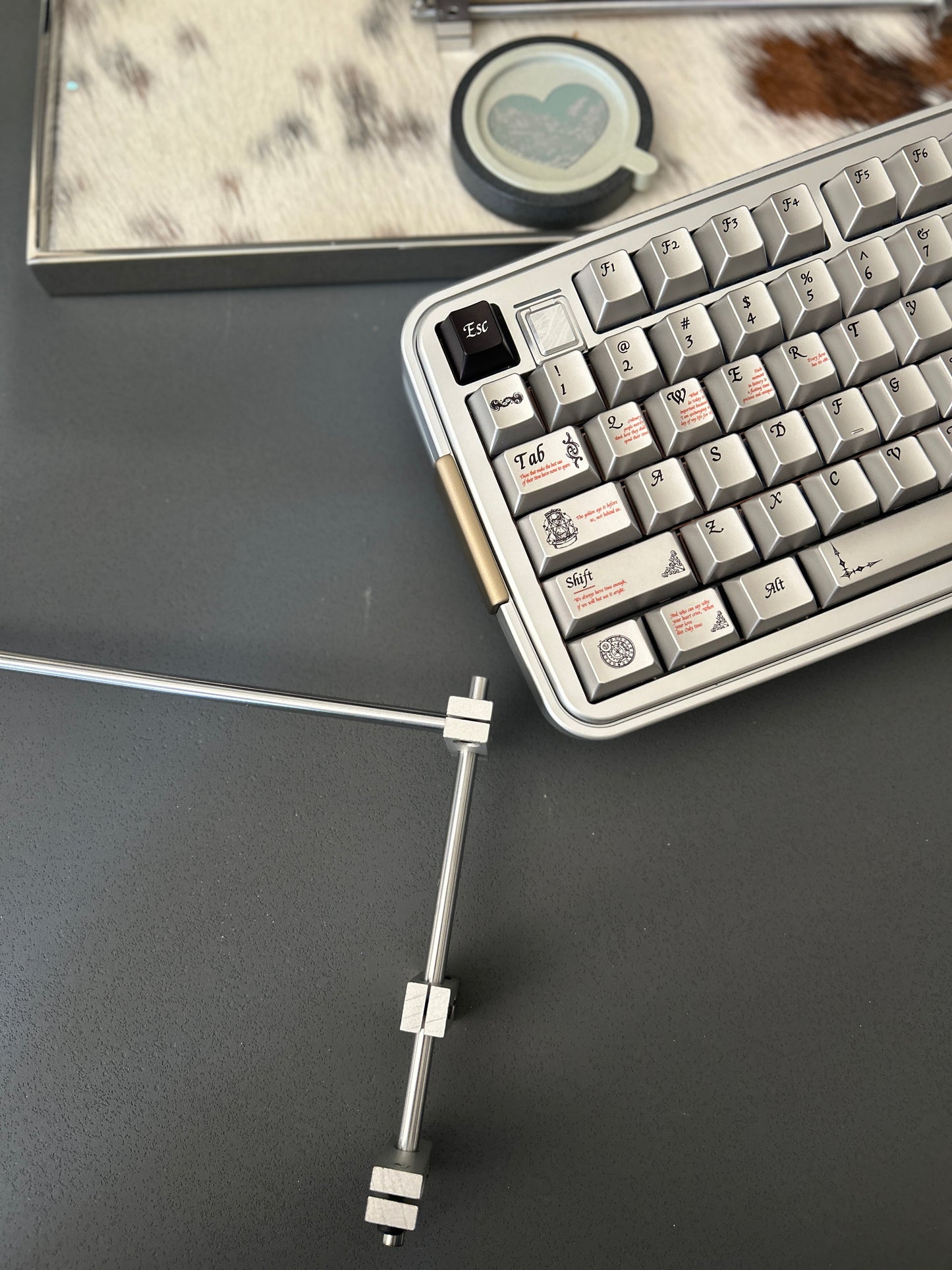 PREORDER Prebuilt Aluminum Customized Mechanical Keyboard Bread75 Silver Keyboard Set