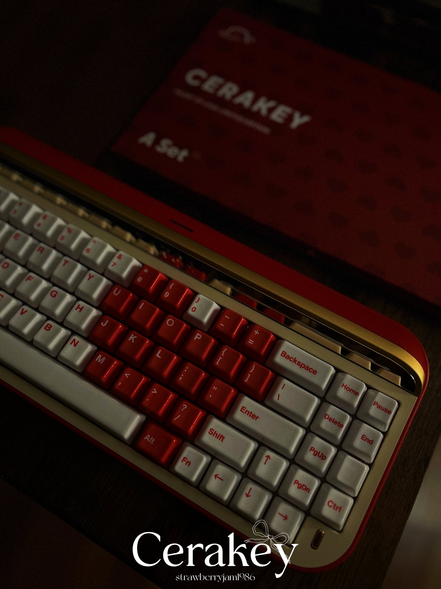 ONLY 1 INSTOCK Prebuilt Aluminum Customized Mechanical Keyboard Red Targa65 Cerakey Valentine Heart Set