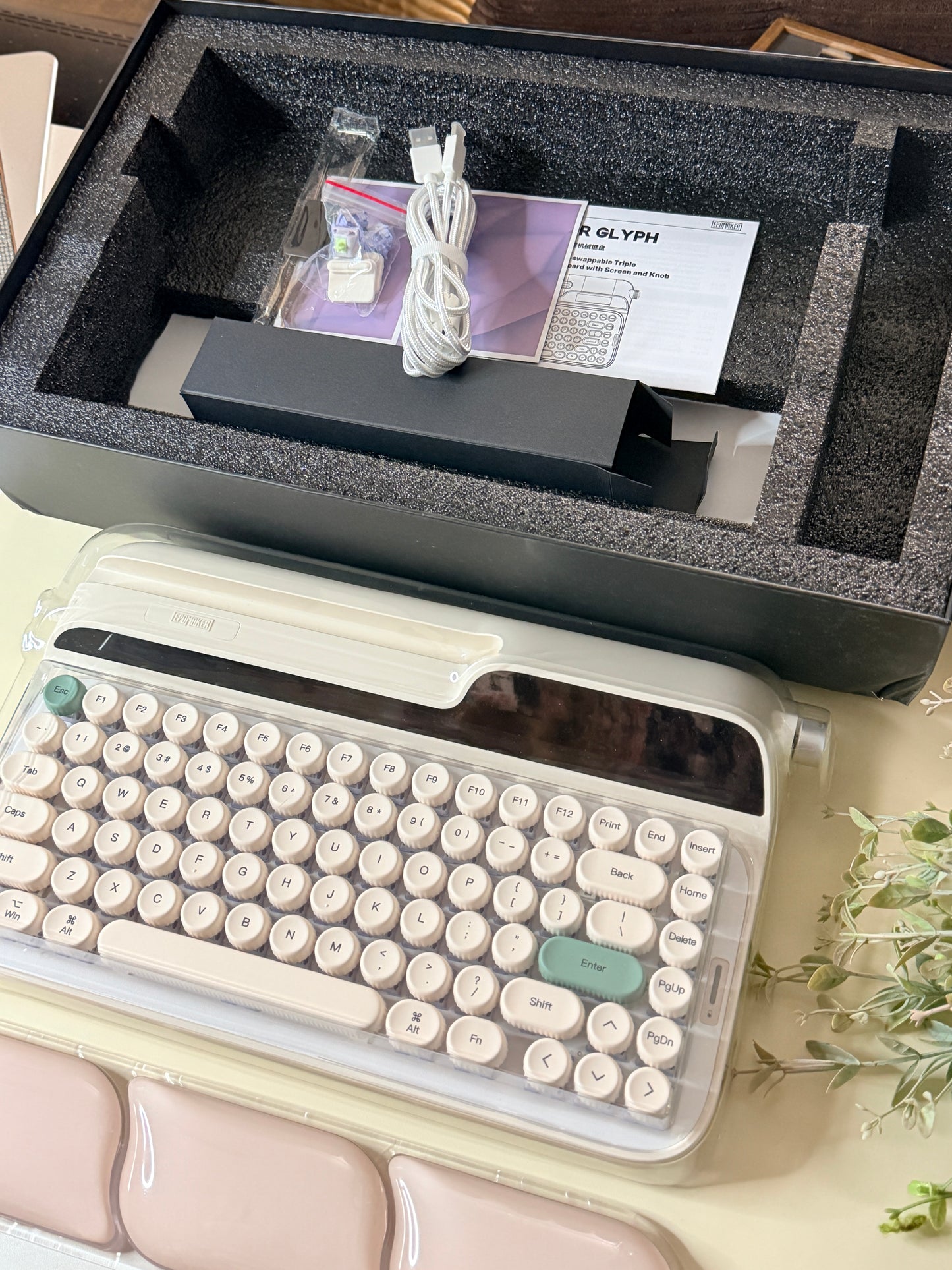 Unboxing Clearance ONLY 1 Instock EPOMAKER Glyph75 Typewriter Mechanical Keyboard