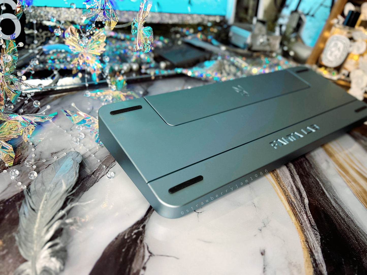 ONLY 1 Instock Prebuilt Aluminum Customized Mechanical Keyboard Rich98 Silver Blue Set With Pearl Blue keycap set(not including the Wristrest)