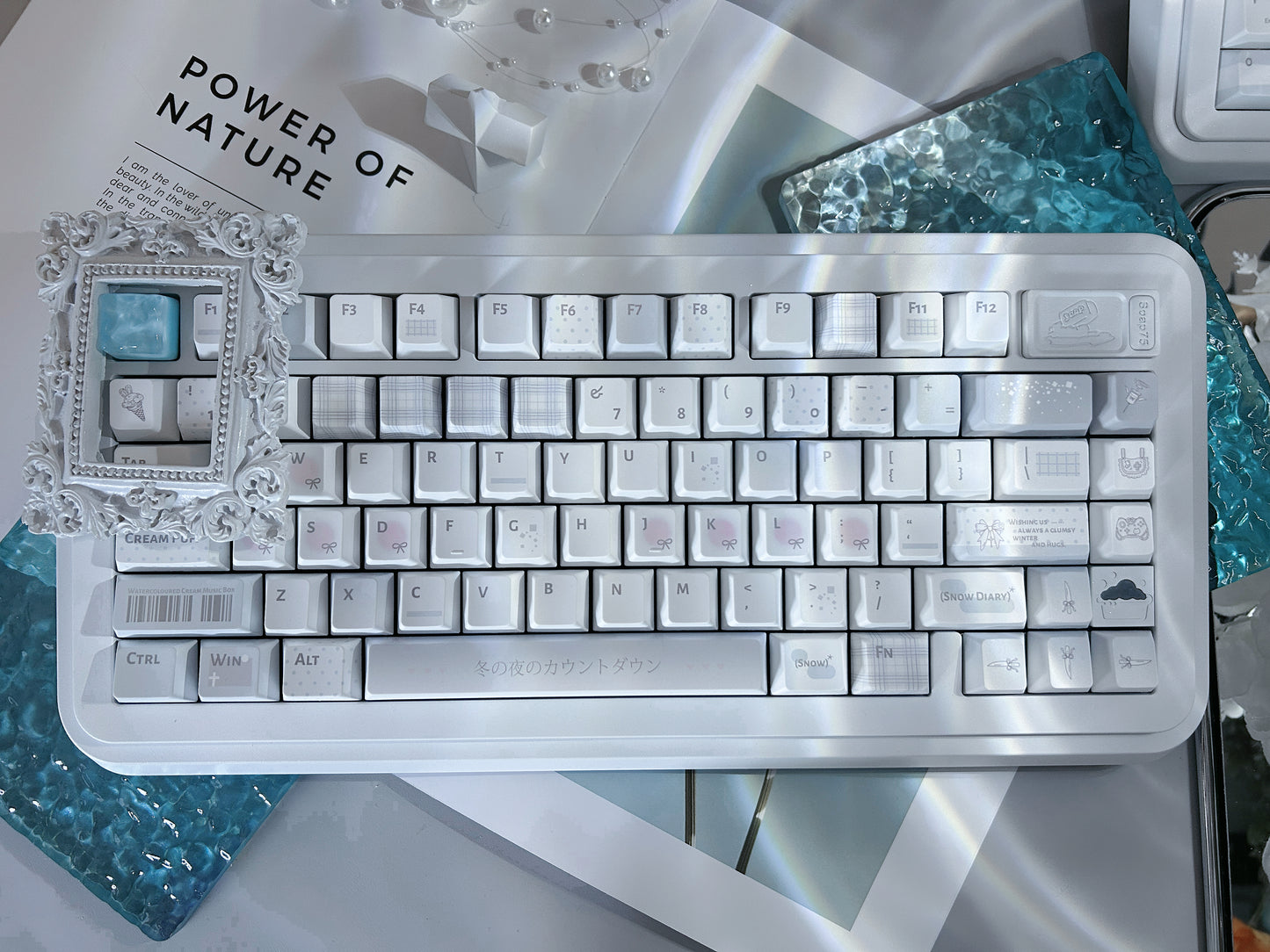 Preorder Prebuilt Aluminum Customized Mechanical Keyboard Soap75 White creamy thocky set