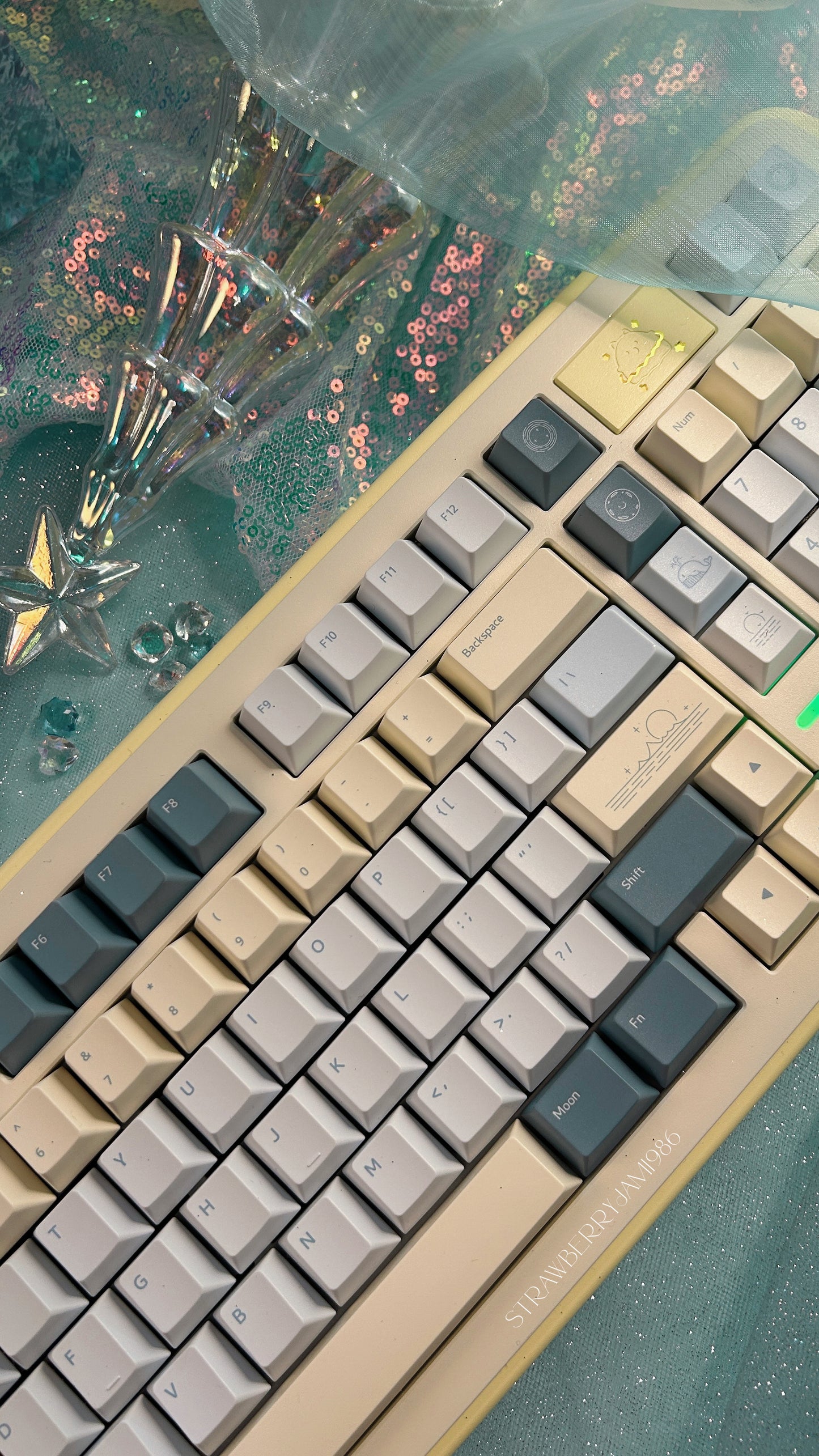 「ONLY 1 instock」Prebuilt Dino98 Aluminum Customized Mechanical Keyboard