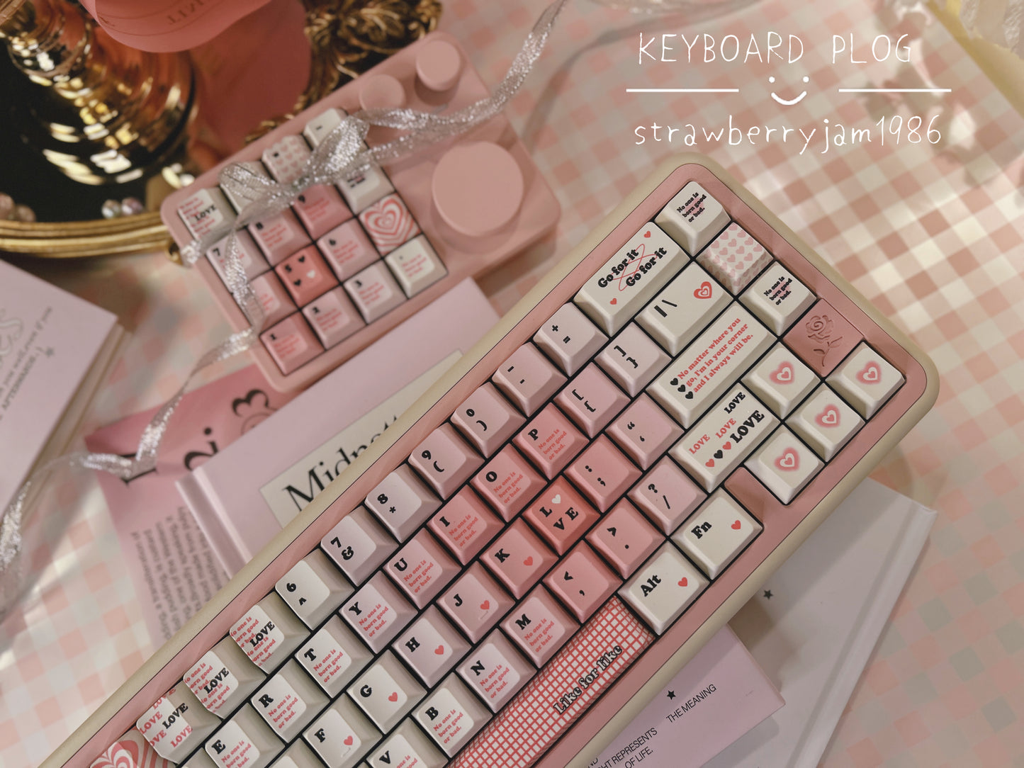 ONLY 1 INSTOCK Prebuilt Aluminum Customized Mechanical Keyboard ROSE65 Creamy Pink(not including the number pad)