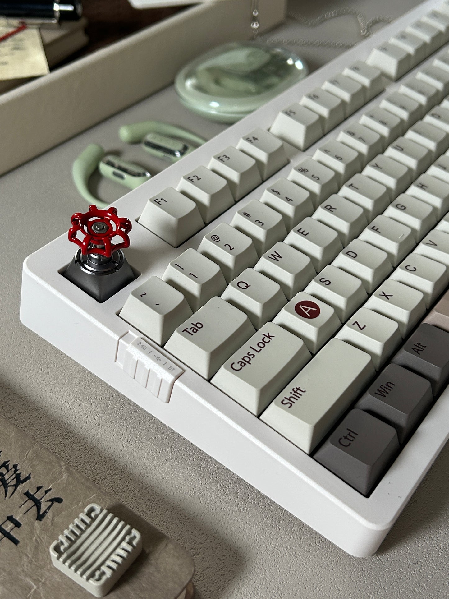 Unboxing Sample For Sales ONLY 1 Instock EPOMAKER EK98 Wireless Mechanical Keyboard, Tri-Mode Bluetooth/2.4Ghz/USB-C Wired, Hot Swappable Creamy Switch, RGB Backlit Custom (White, Mulan Switch)