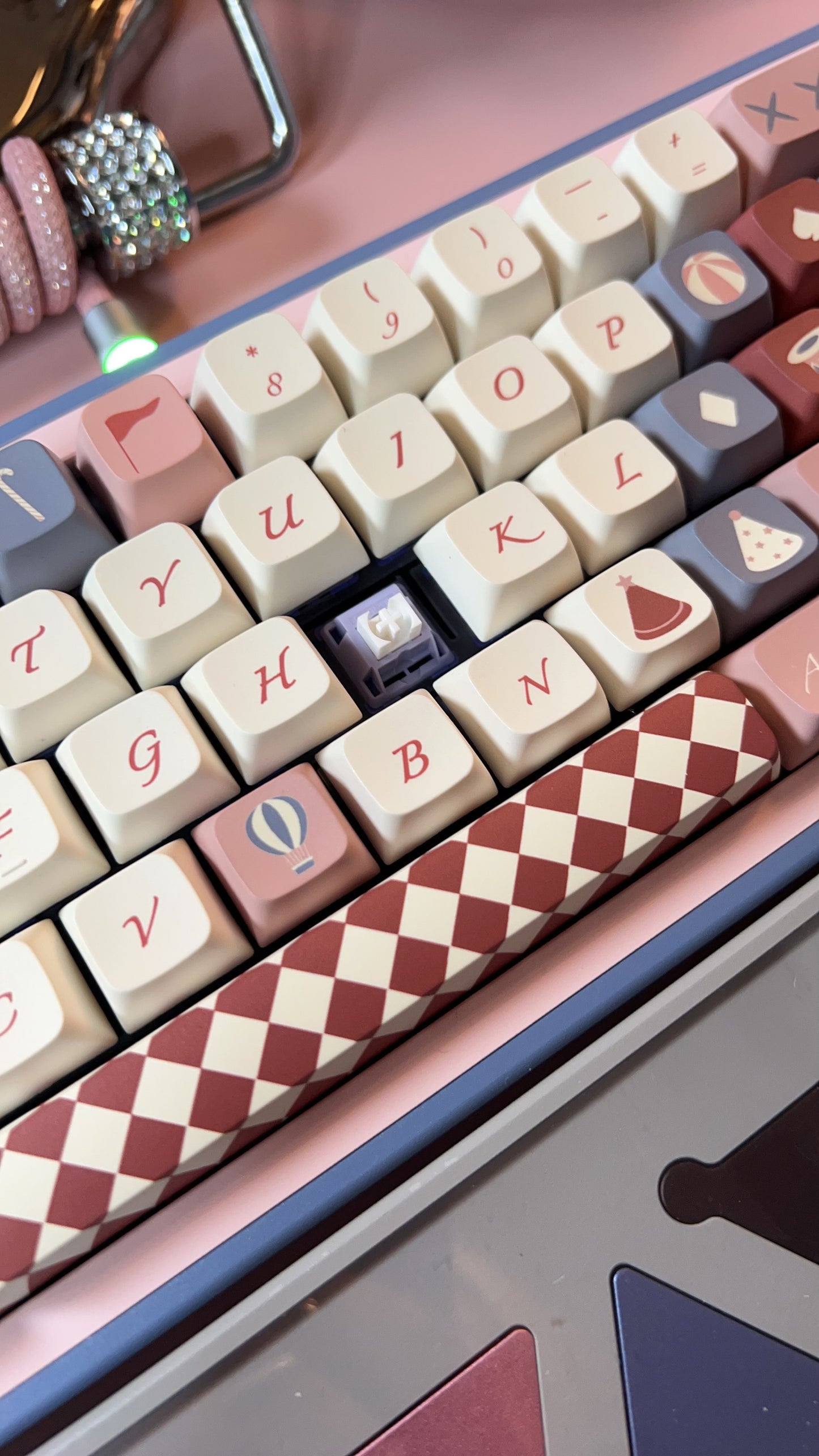【Preorder】Prebuilt Lucky67 Dusty Blue Dirty Rose Pastel Red Circus Theme Aluminum Mechanical Customized Keyboard