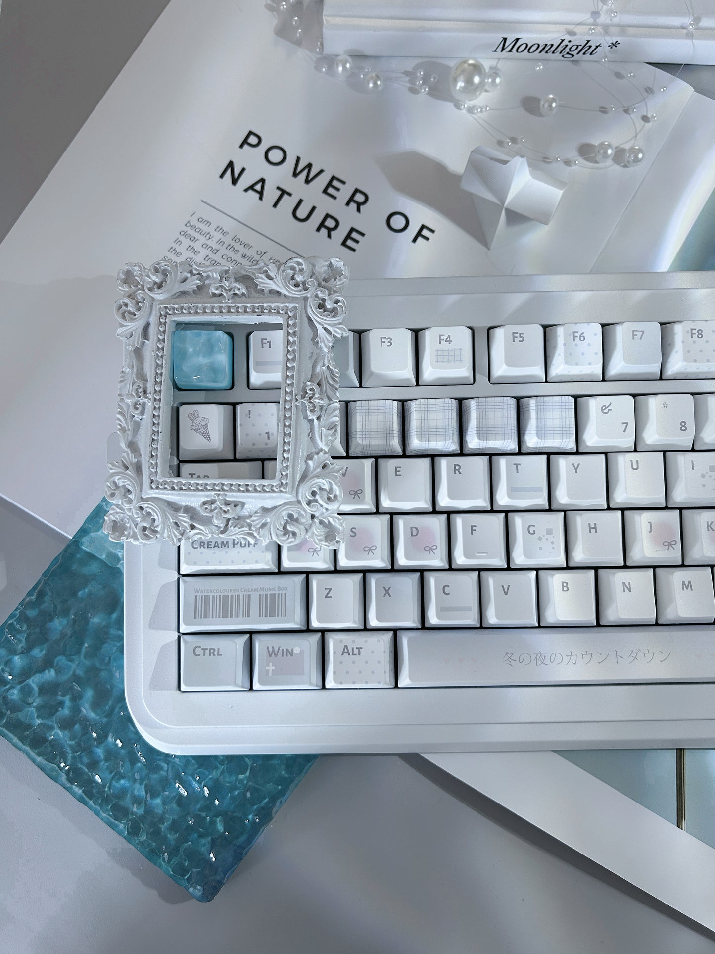 Preorder Prebuilt Aluminum Customized Mechanical Keyboard Soap75 White creamy thocky set