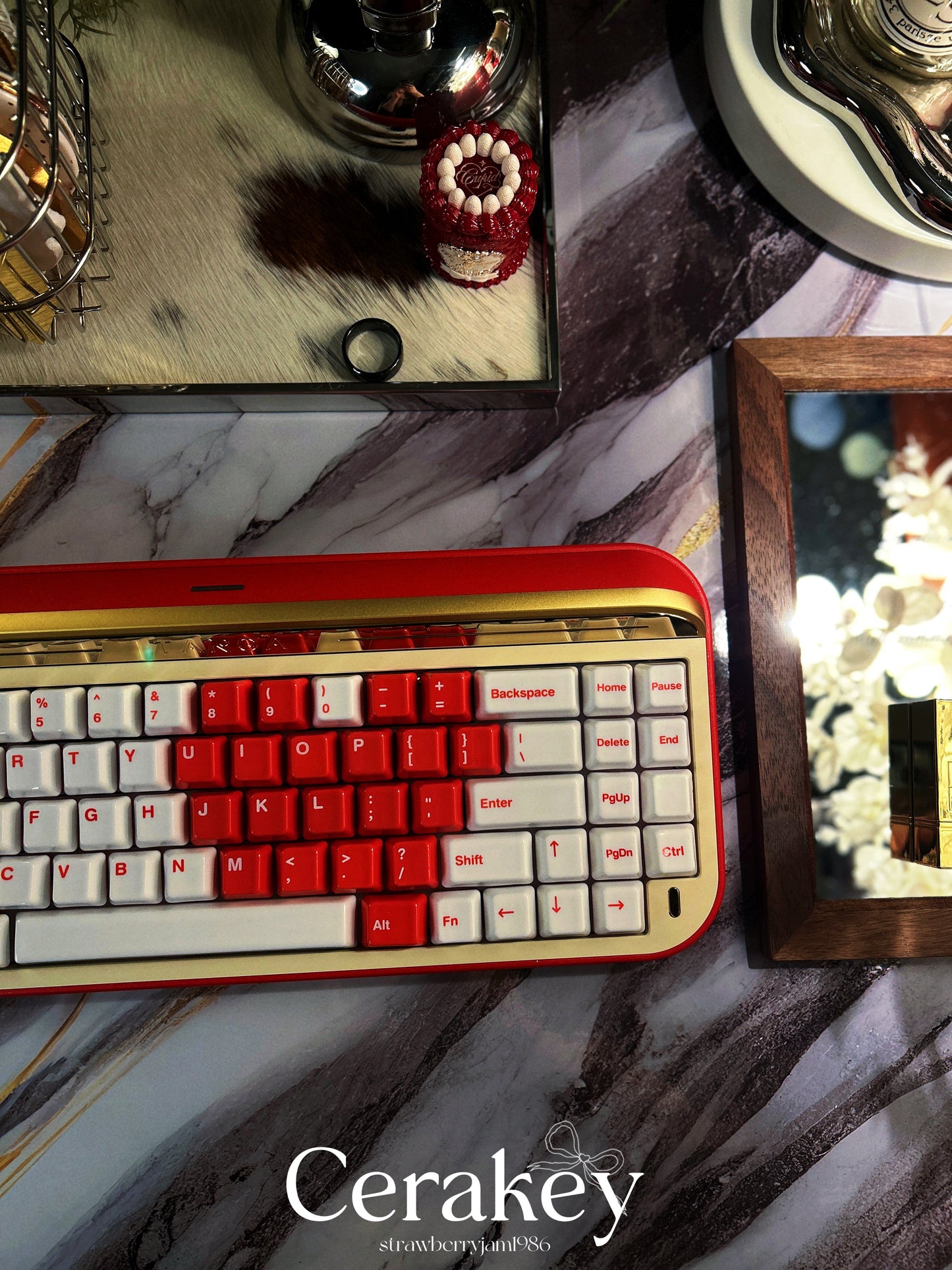 ONLY 1 INSTOCK Prebuilt Aluminum Customized Mechanical Keyboard Red Targa65 Cerakey Valentine Heart Set