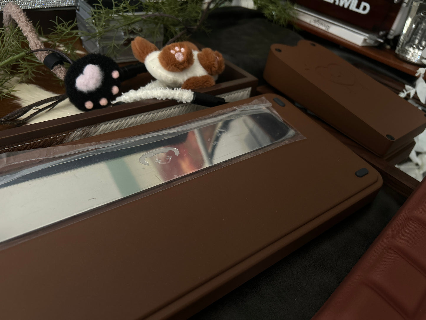 ONLY 1 INSTOCK Prebuilt Aluminum Customized Mechanical Keyboard Bear75 Mint Chocolate set with soft Wristrest without the number pad