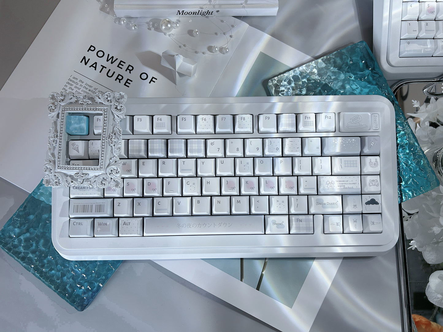 Preorder Prebuilt Aluminum Customized Mechanical Keyboard Soap75 White creamy thocky set