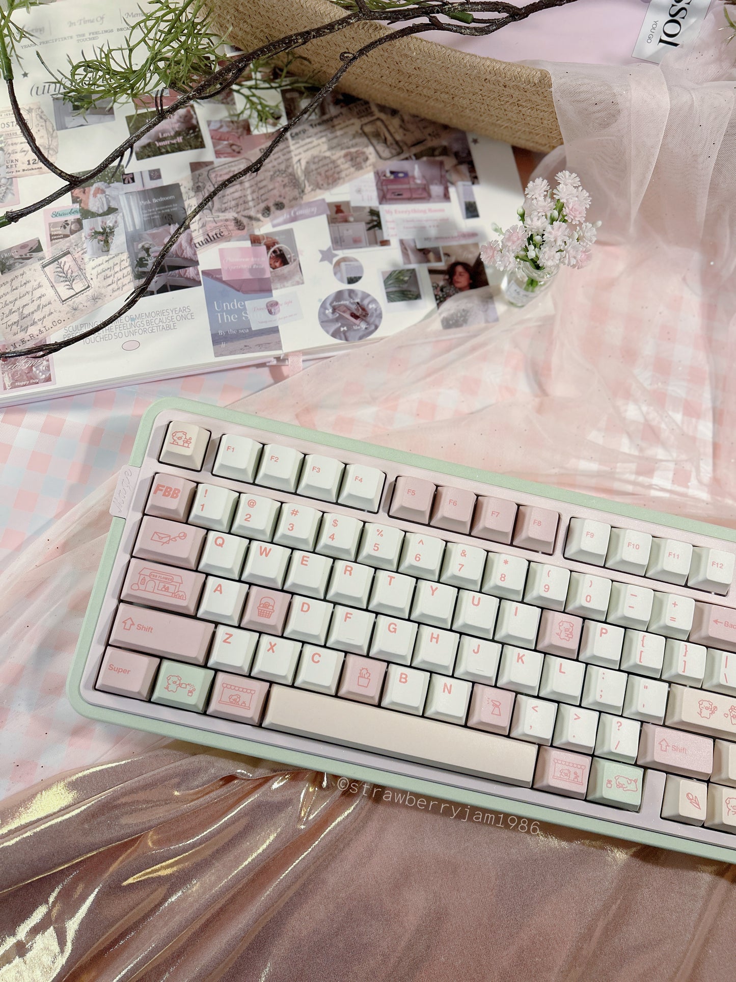 ONLY 1 INSTOCK Prebuilt Aluminum Customized Mechanical Keyboard Loveletter75 ➕ number padset