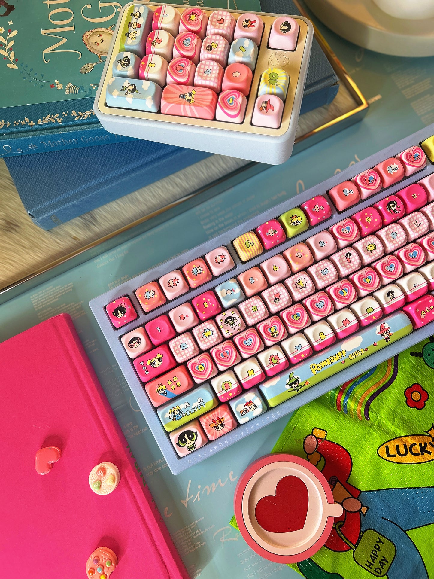 Preorder Prebuilt Aluminum Customized Mechanical Keyboard Galaxy80 Set With The Powerpuff Girl Keycap