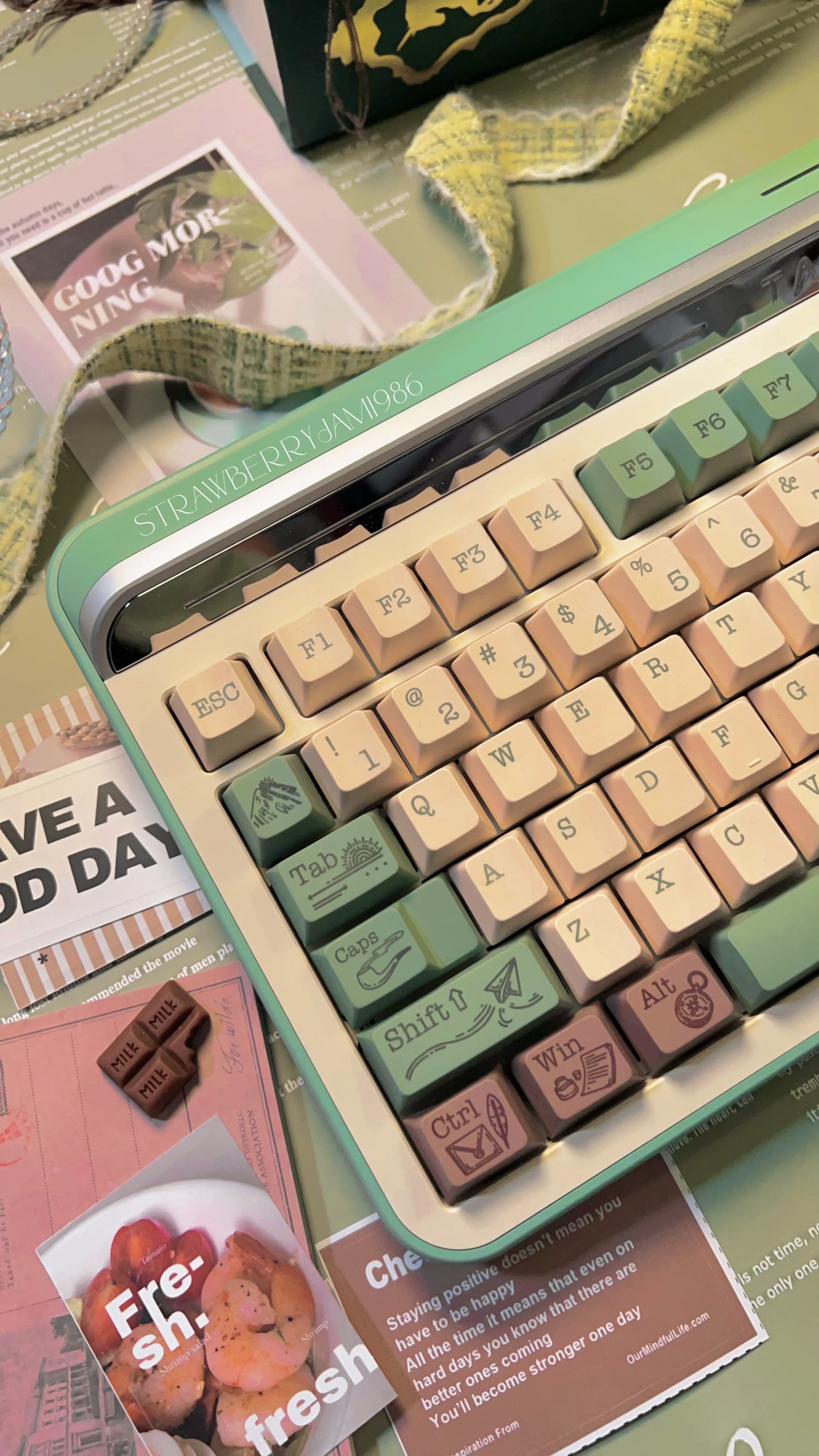 Preorder Prebuilt Targa98 Green Aluminum Customized Mechanical Keyboard Set