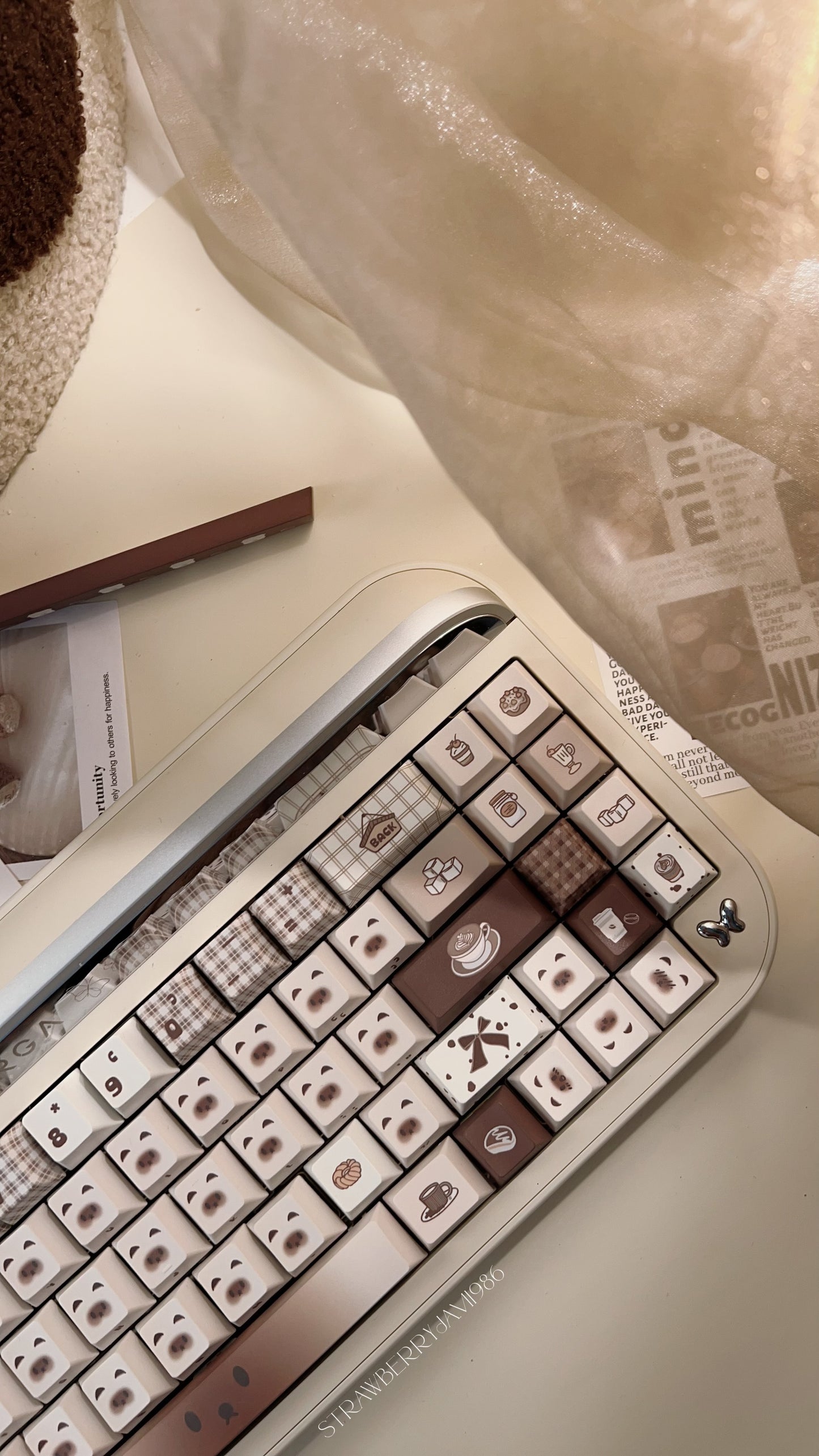 「Preorder」Prebuilt Targa65 Cream Beige Aluminum Customized Mechanical Keyboard With Cat Coffee Keycap