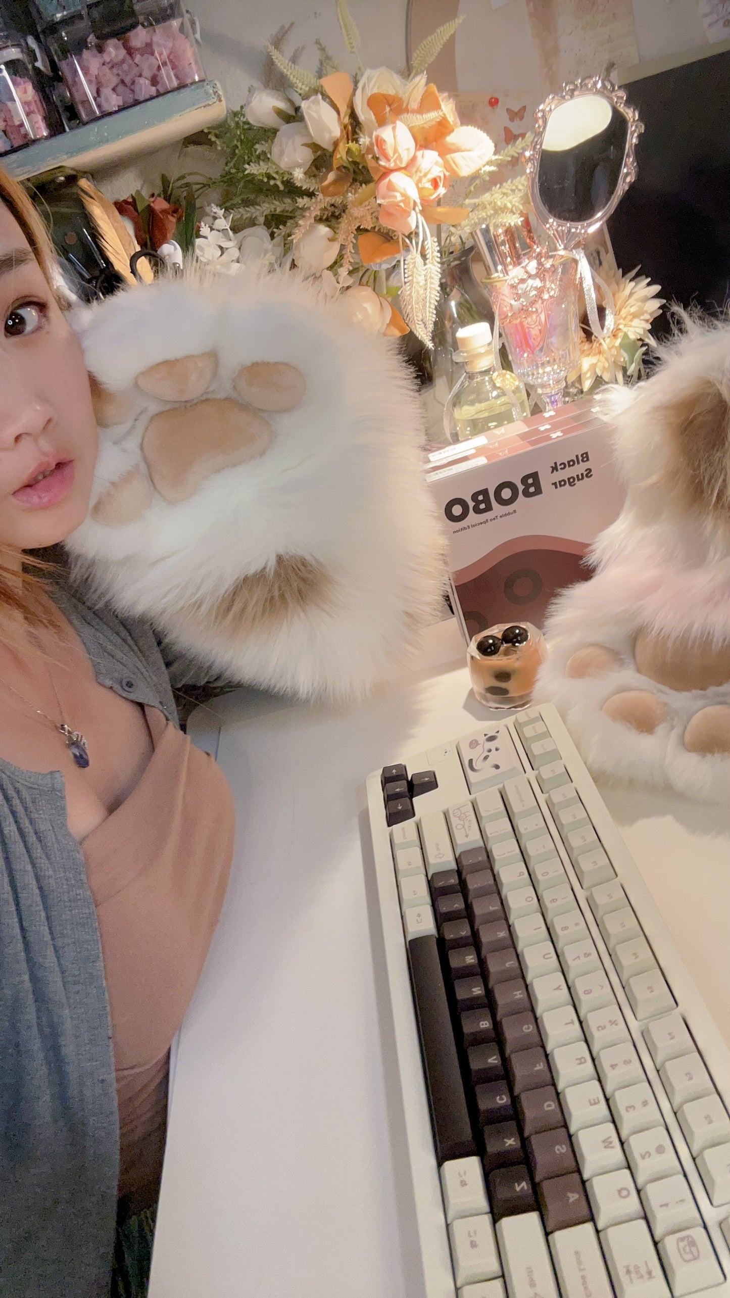 「only 1 Instock」Prebuilt Dino80 Cream White Aluminum Customized Mechanical Keyboard