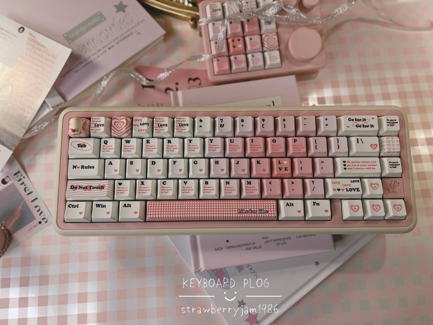 ONLY 1 INSTOCK Prebuilt Aluminum Customized Mechanical Keyboard ROSE65 Creamy Pink(not including the number pad)