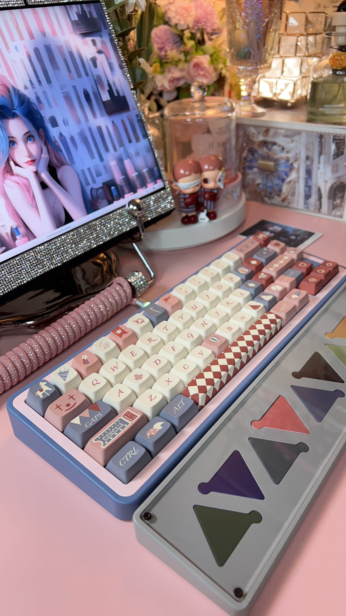 【Preorder】Prebuilt Lucky67 Dusty Blue Dirty Rose Pastel Red Circus Theme Aluminum Mechanical Customized Keyboard