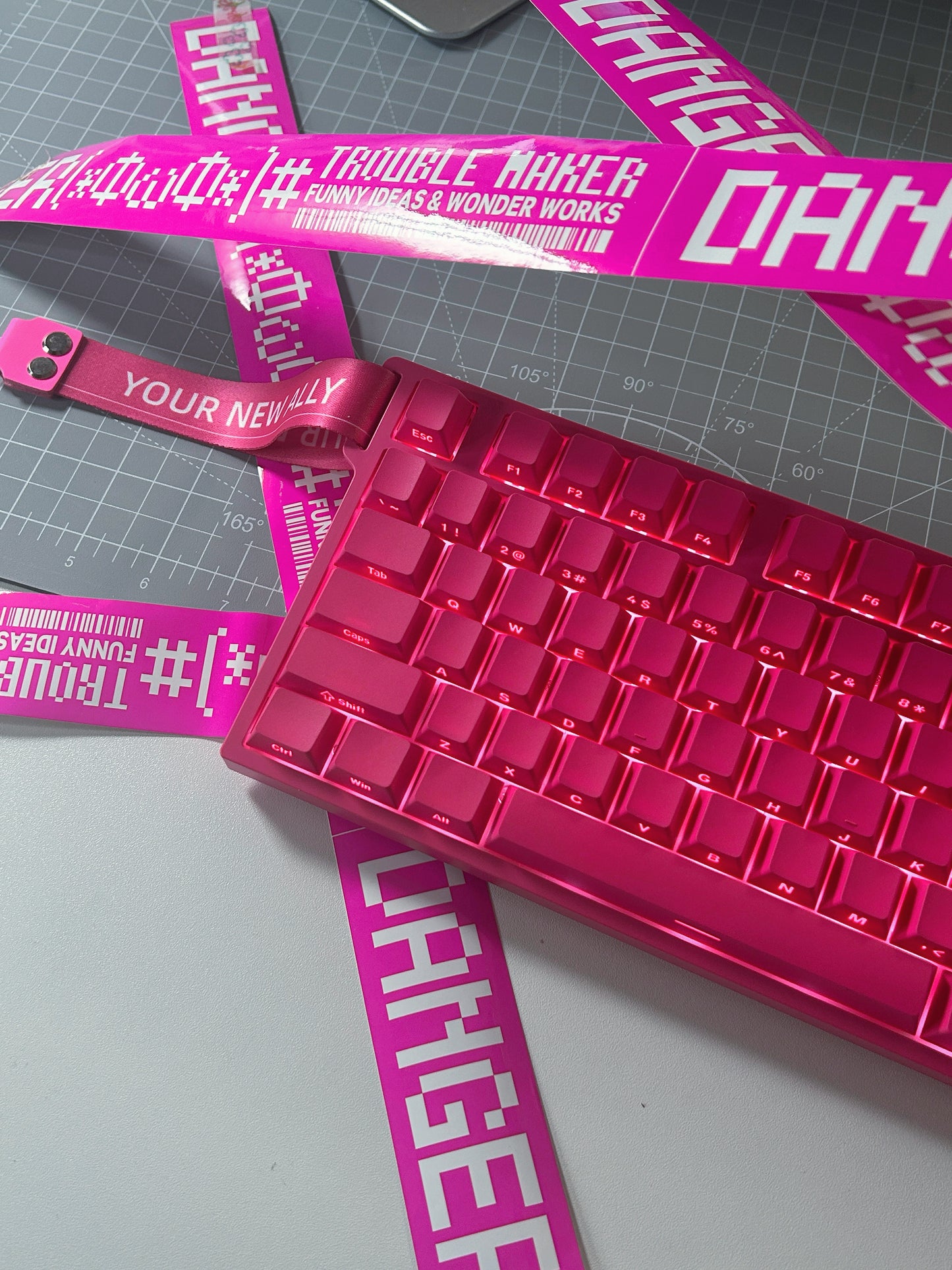 PREBUILT Hot Pink BEAT75 RGB Wireless Tri-Mode Magnetic Switch Gaming Mechanical Keyboard(2-3 wks shipping)