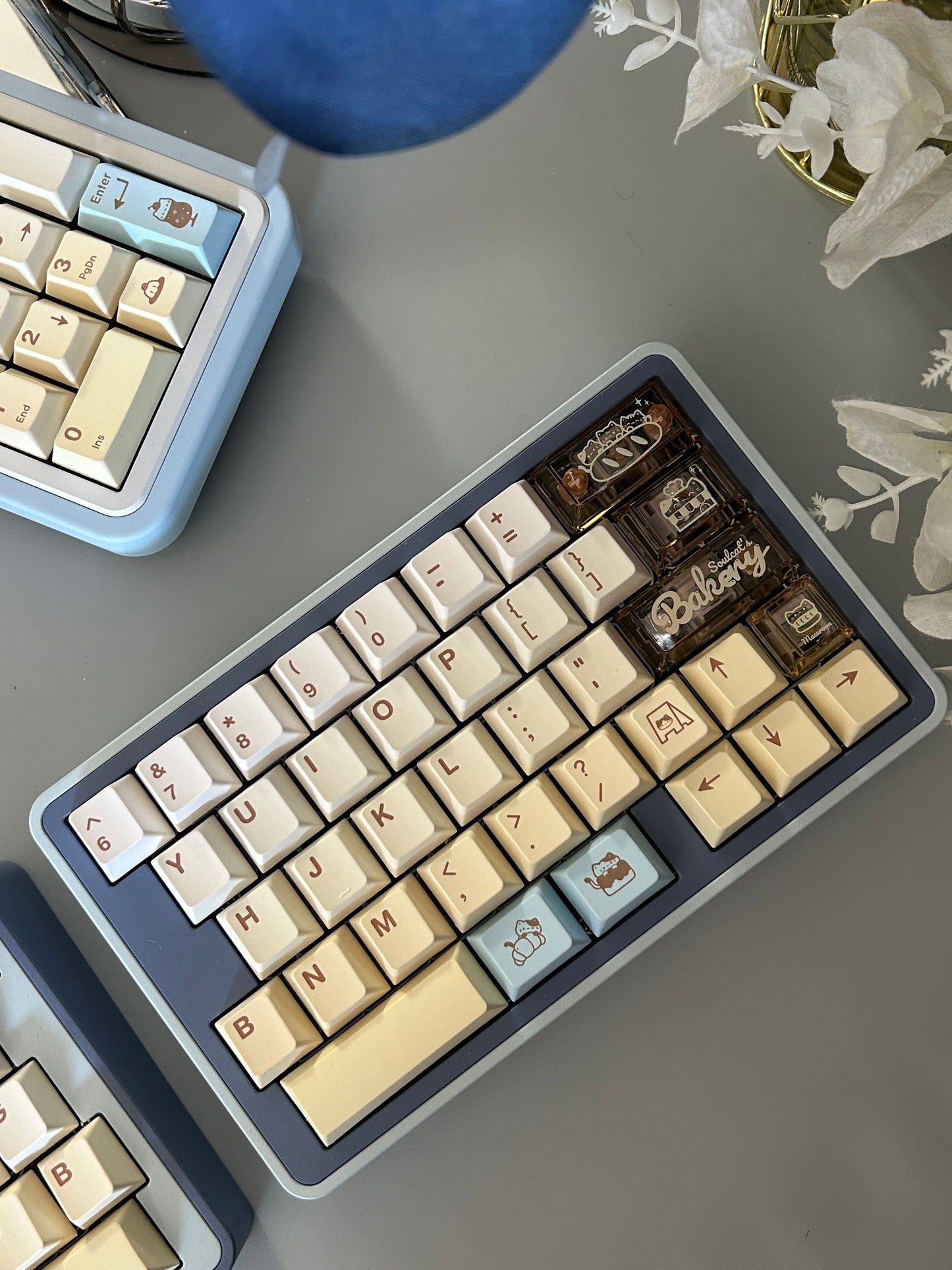 Preorder Prebuilt Aluminum Customized Mechanical Keyboard BLOCKboy split65 dark and light Blue set