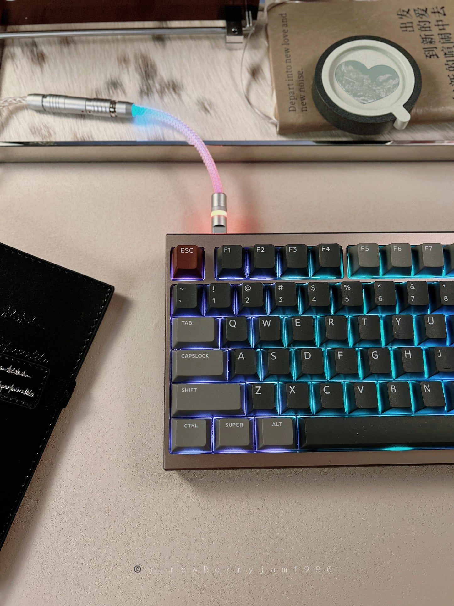 Unboxing Clearance ONLY 1 Instock IQUNIX FOX98 Aluminum Mechanical Keyboard