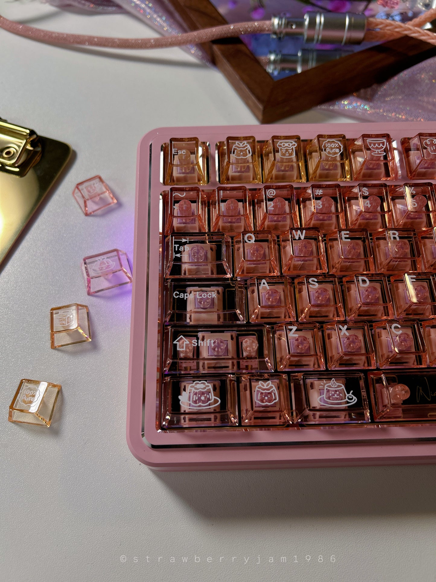 Prebuilt Aluminum Customized Mechanical Keyboard Polaris80 Pink Silver-Highlight With Orange Peach Transparent Keycap Set