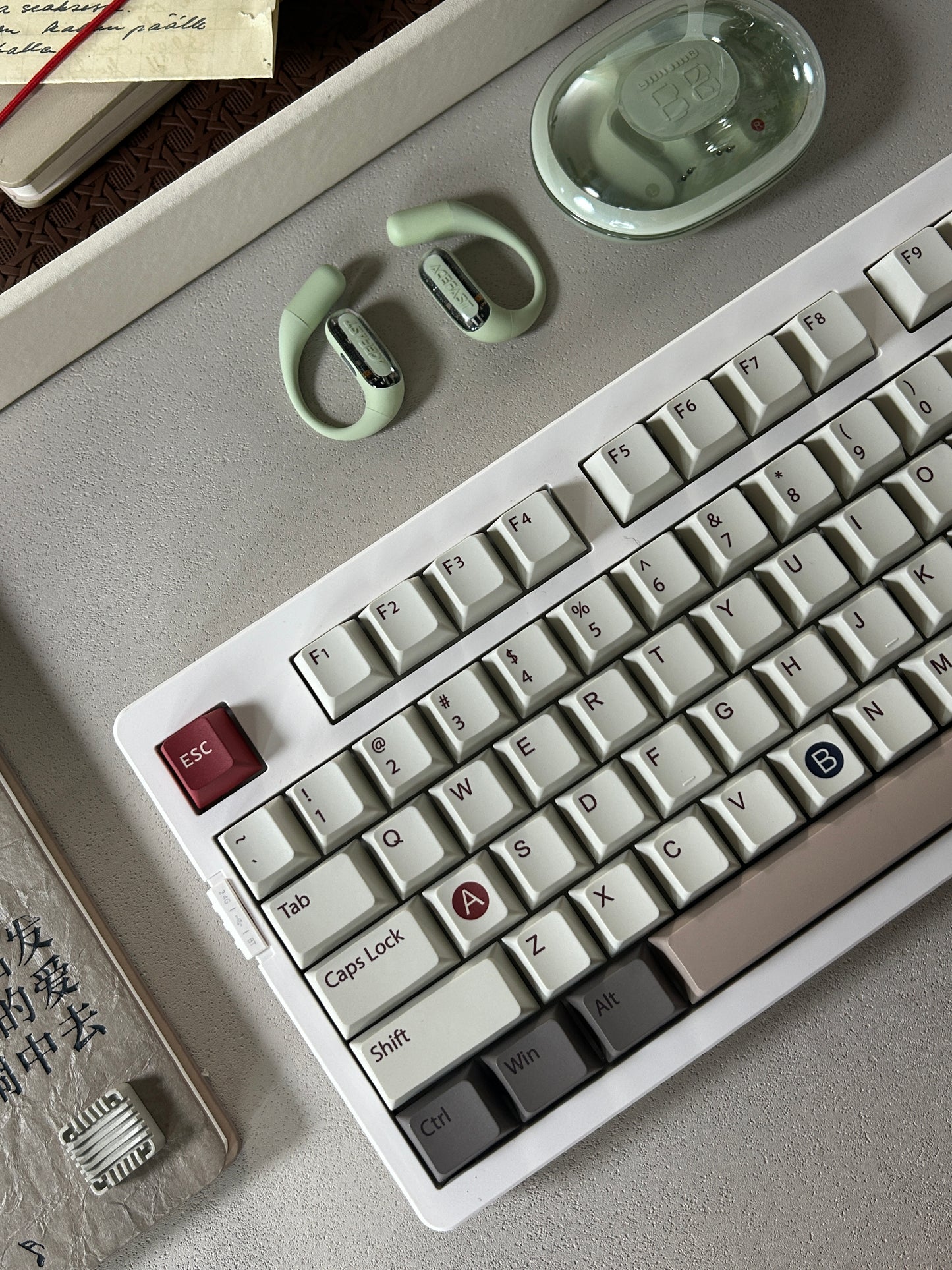 Unboxing Sample For Sales ONLY 1 Instock EPOMAKER EK98 Wireless Mechanical Keyboard, Tri-Mode Bluetooth/2.4Ghz/USB-C Wired, Hot Swappable Creamy Switch, RGB Backlit Custom (White, Mulan Switch)