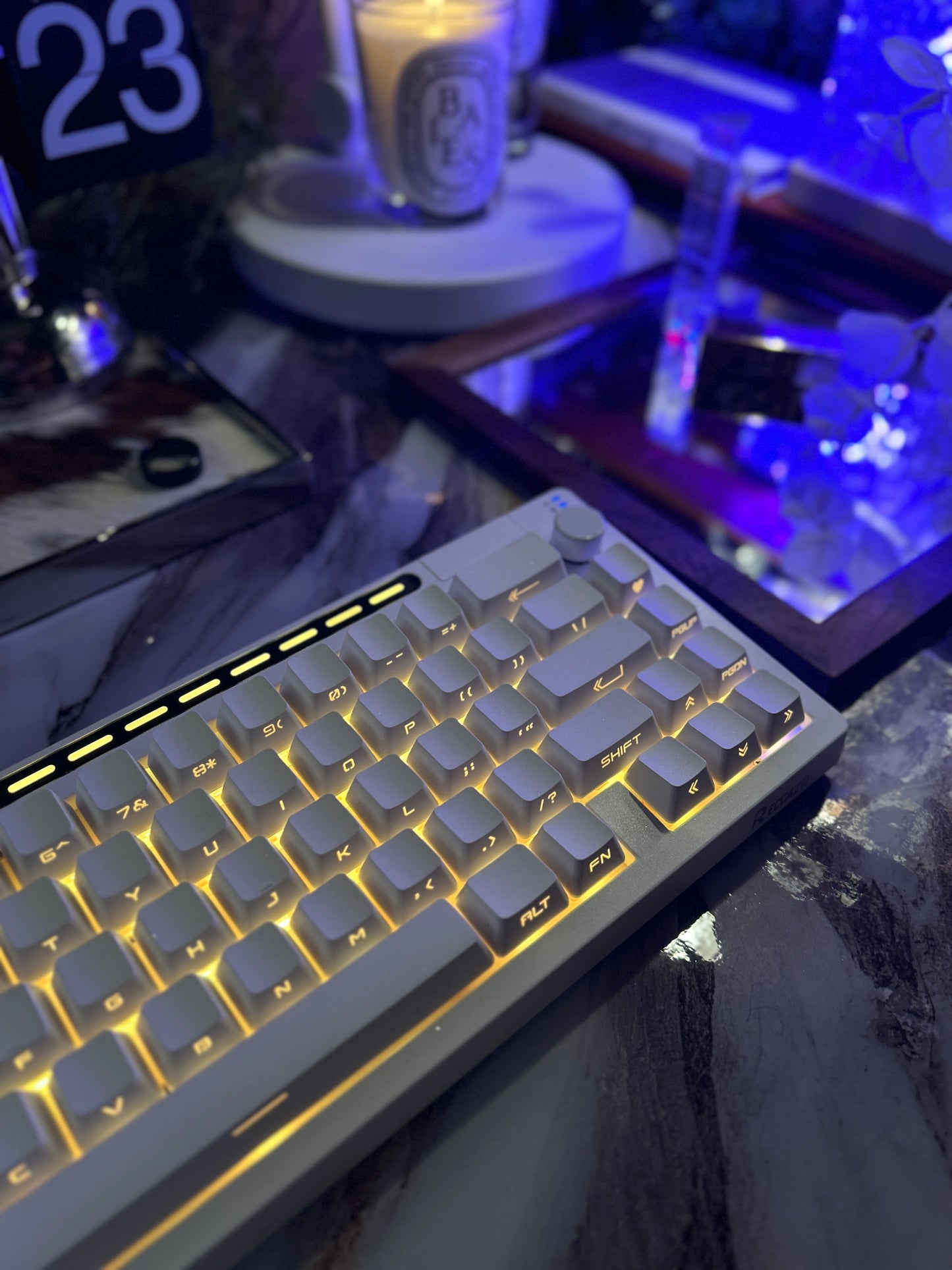 Unboxing Sample For Sale ONLY 1 Instock RECCAZR R66 Wireless Top Gaming Keyboard