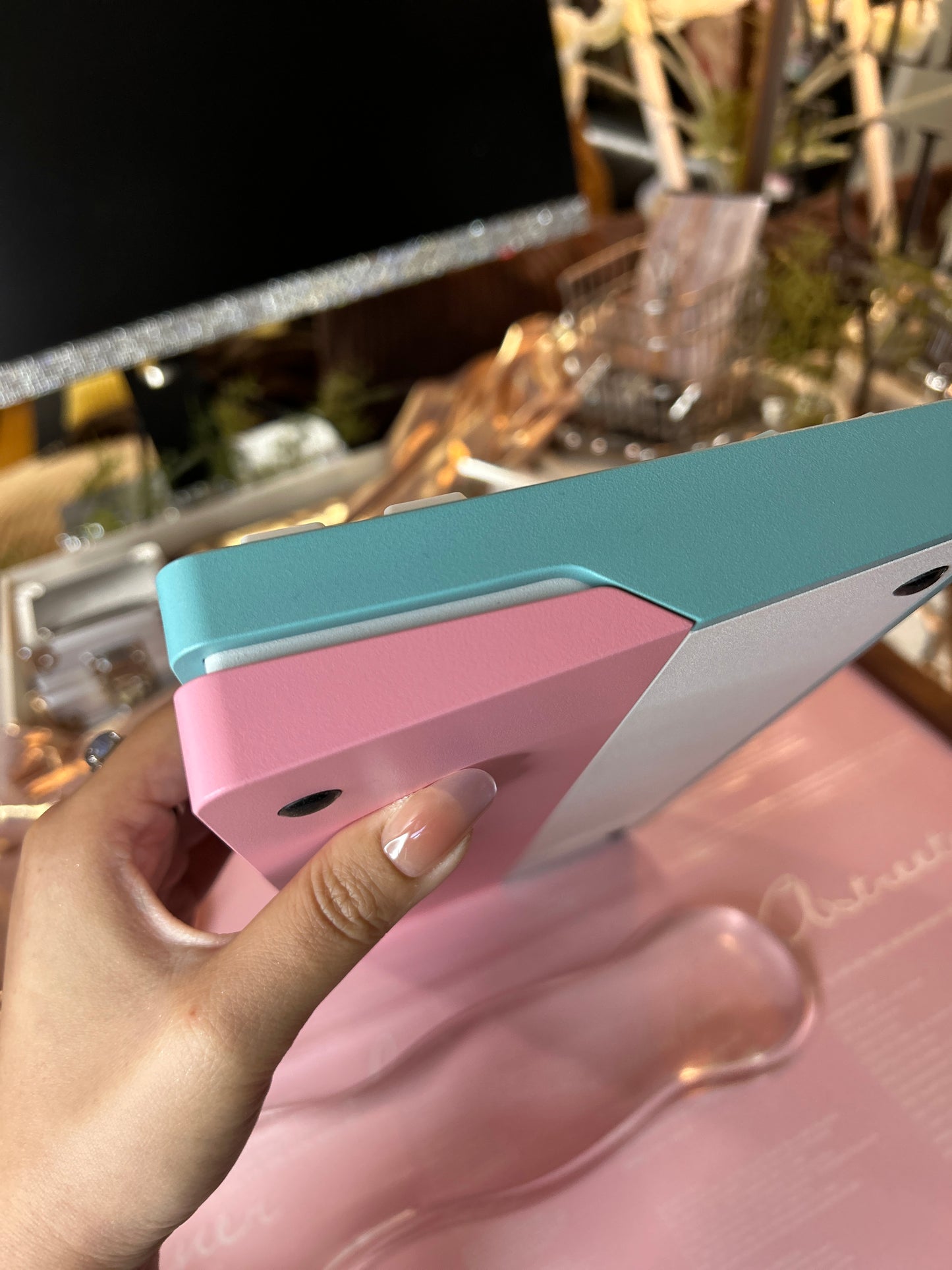 ONLY 1 Instock Prebuilt Aluminum Customized Mechanical Keyboard Buff75 Tiffany Blue Pink Set (not including number pad or Wristrest)