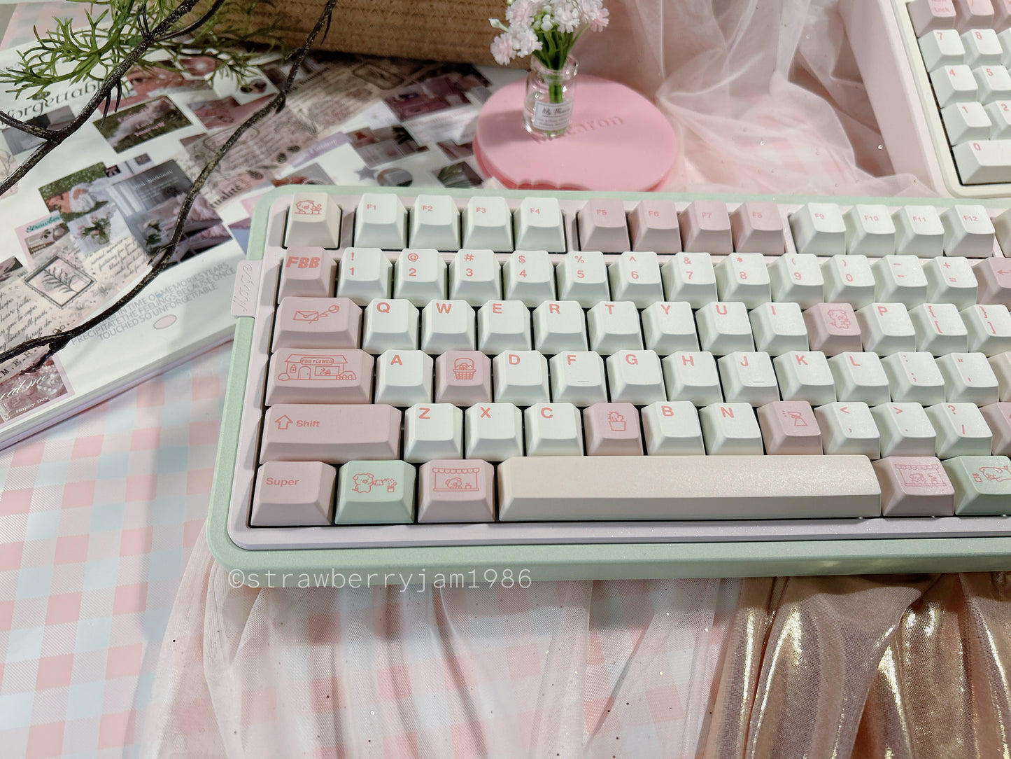 ONLY 1 INSTOCK Prebuilt Aluminum Customized Mechanical Keyboard Loveletter75 ➕ number padset