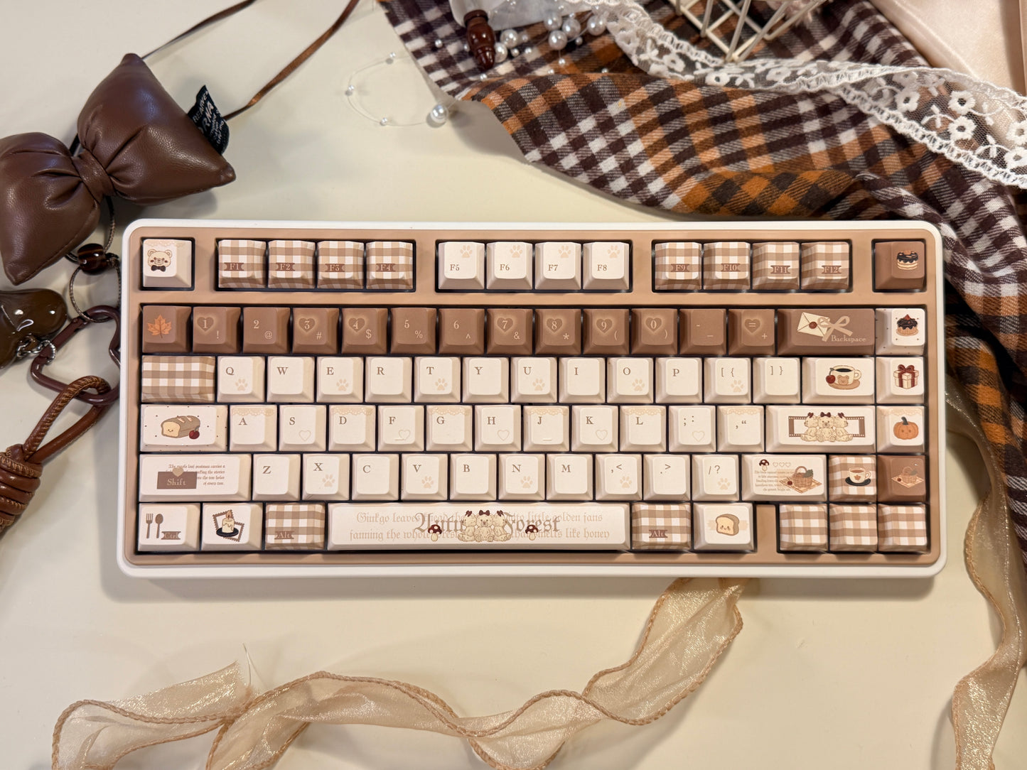 #0245 Mocha Bear Cute Brown Beige Keycap Cherry Profile(not including keyboard)