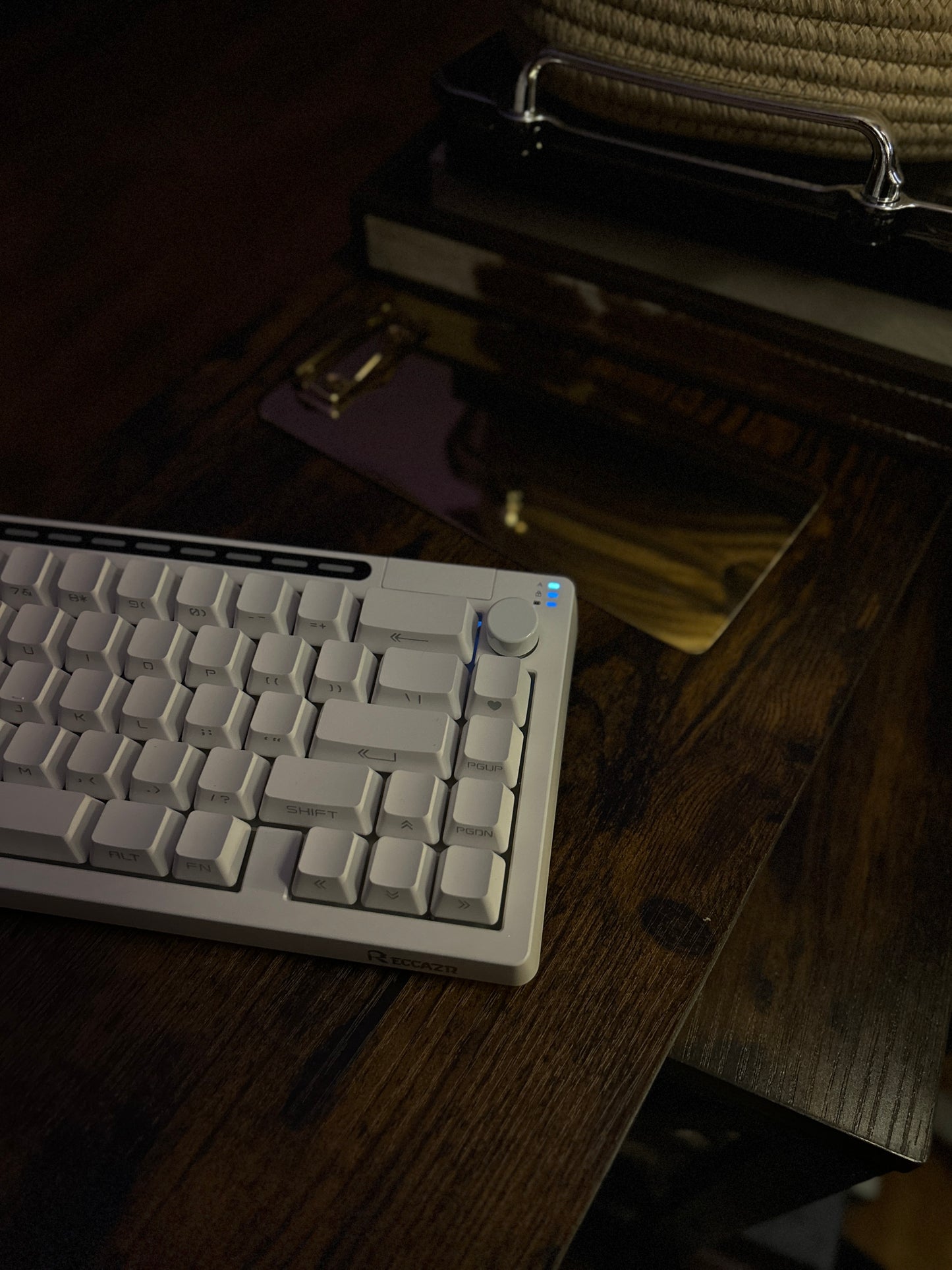 Unboxing Sample For Sale ONLY 1 Instock RECCAZR R66 Wireless Top Gaming Keyboard