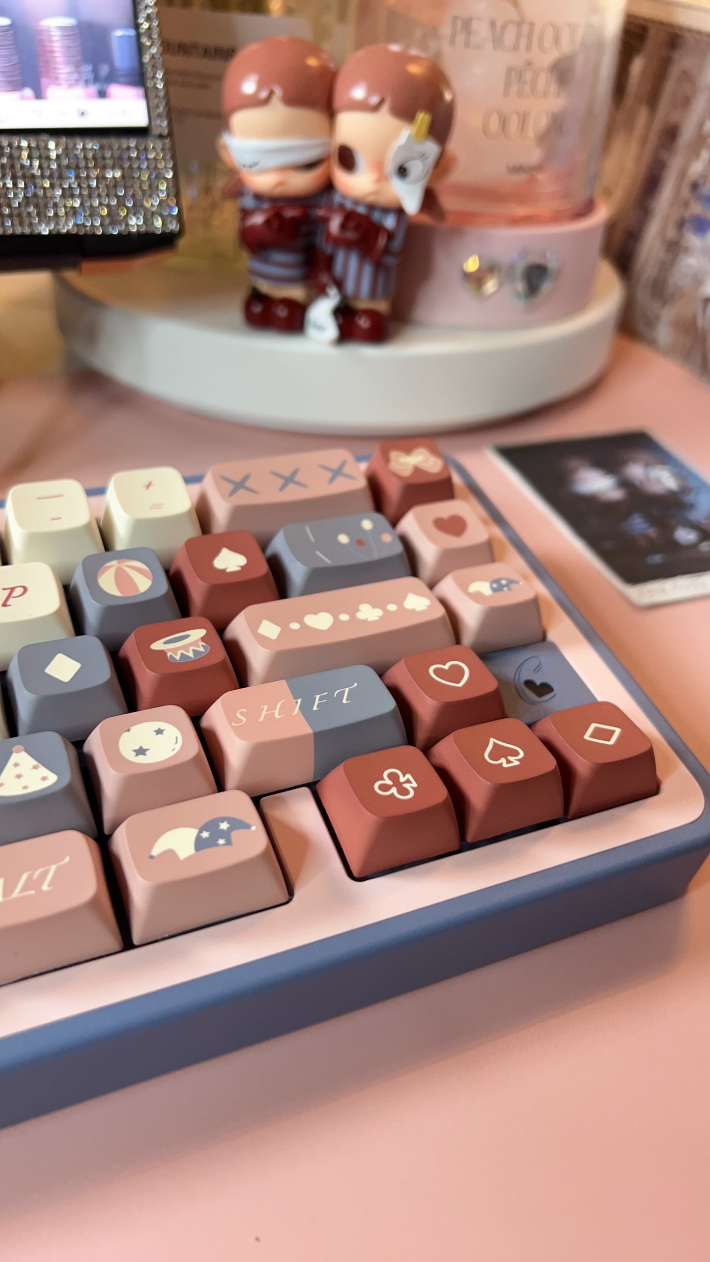 【Preorder】Prebuilt Lucky67 Dusty Blue Dirty Rose Pastel Red Circus Theme Aluminum Mechanical Customized Keyboard