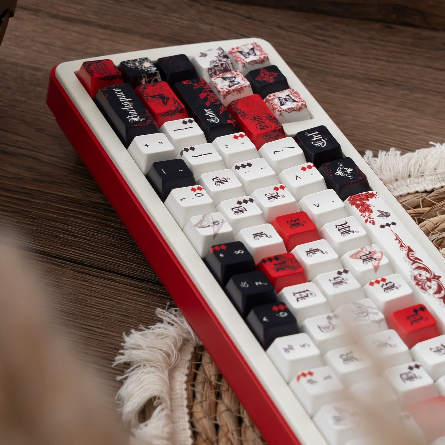 #0227 Ink Butterfly Black and Red Keycap Cherry Profile 131 Keys Side-printed Designed By URE(not including keyboard)