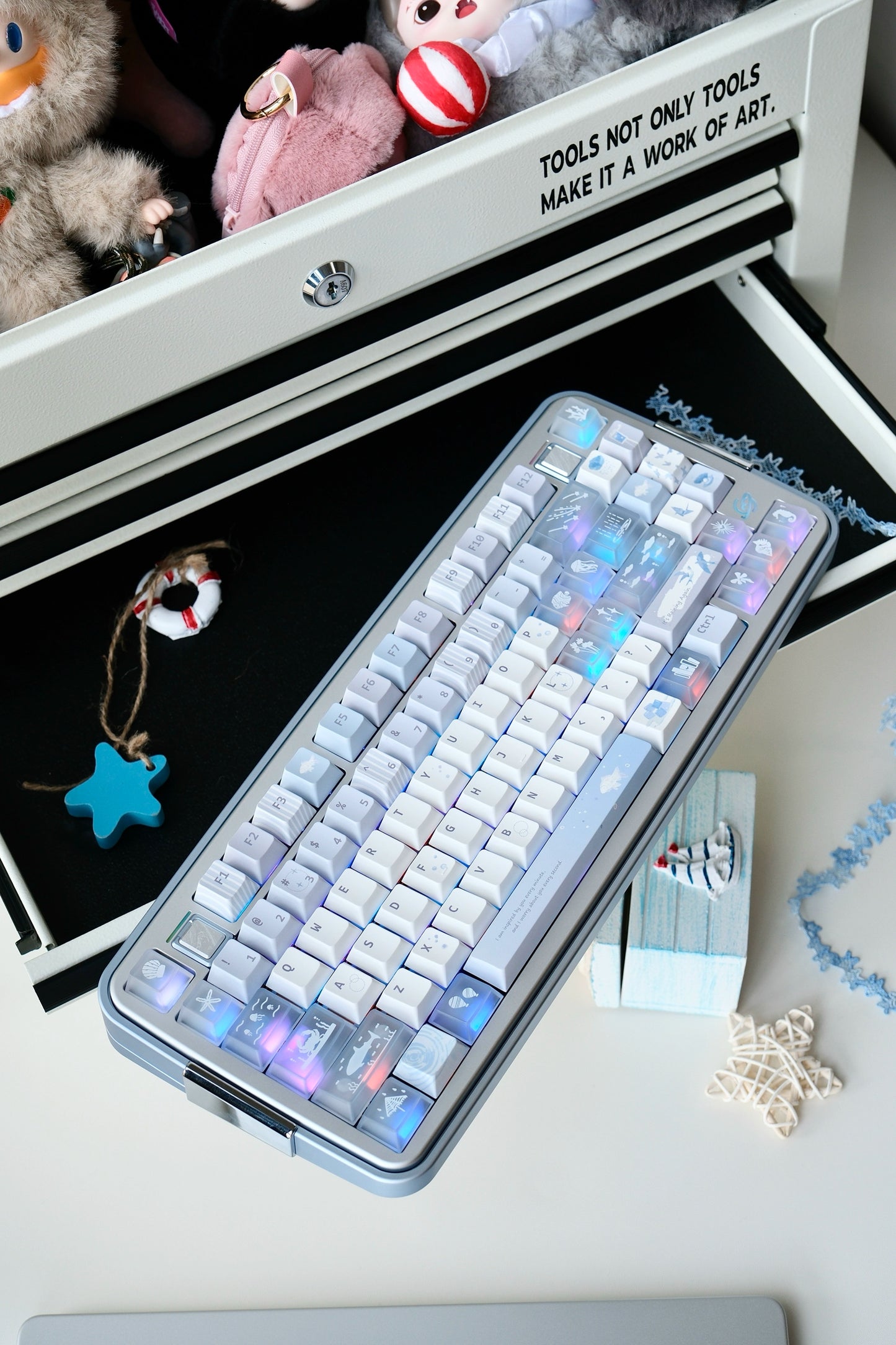 #0206 Blue Island Ice Mist Fresh and Cool Unique Keycap Designed By MoCoo(not including keyboard)