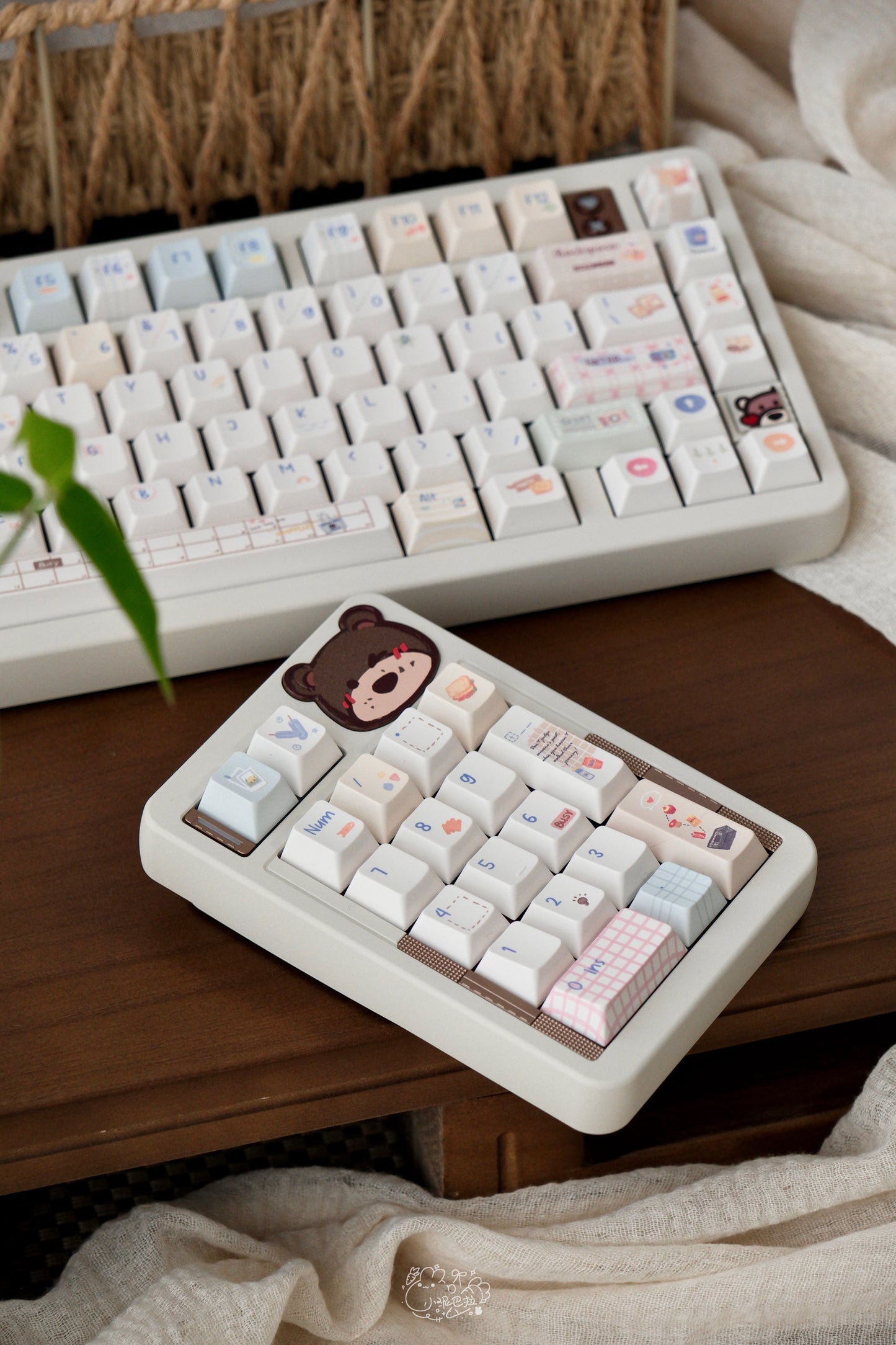 #0174 Sticky Notepad Creamy White Simple Keycap Designed By MoCoo