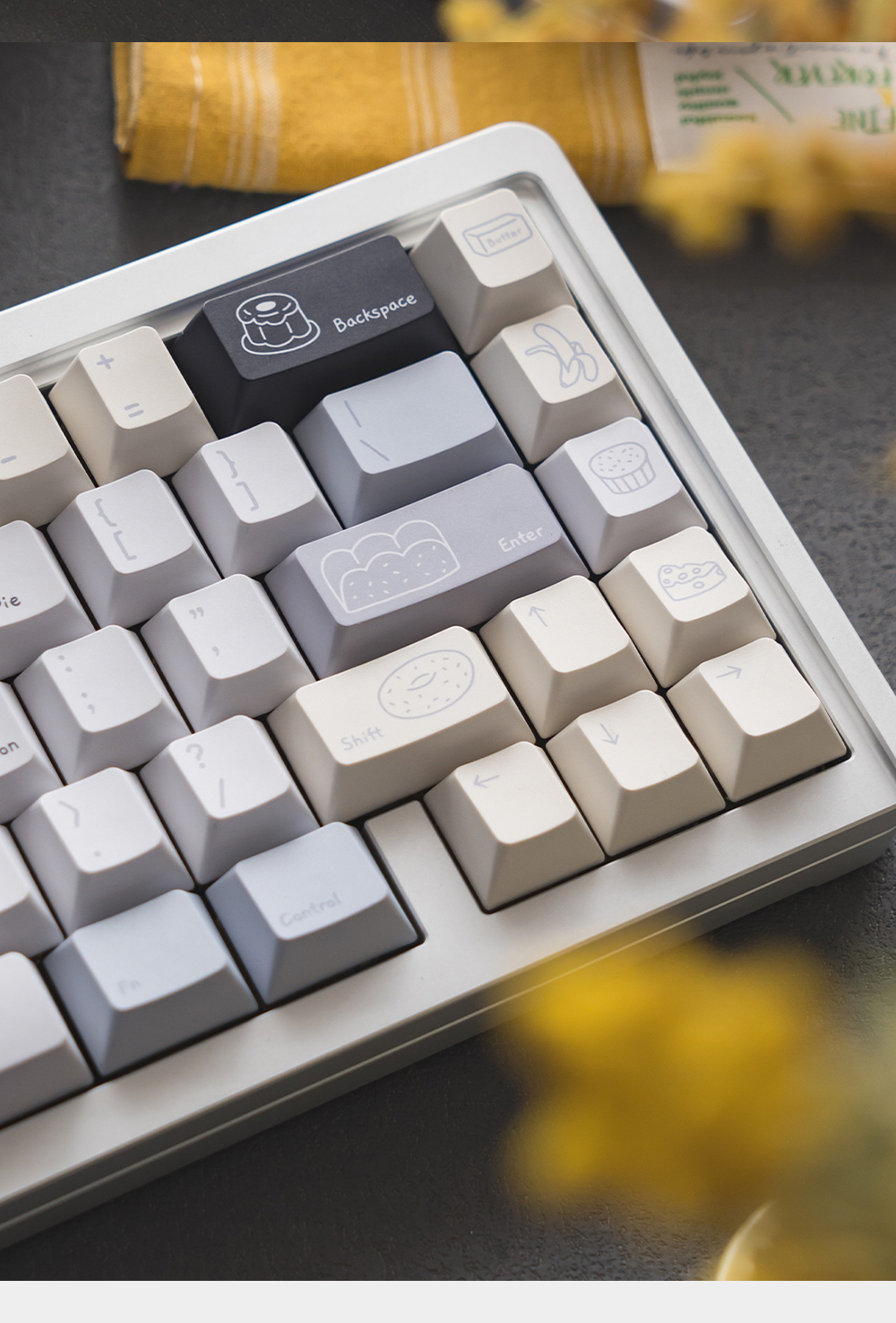 #0181 Bakery Diary Light Blue Pastel Yellow Keycap (not Including Keyboard)