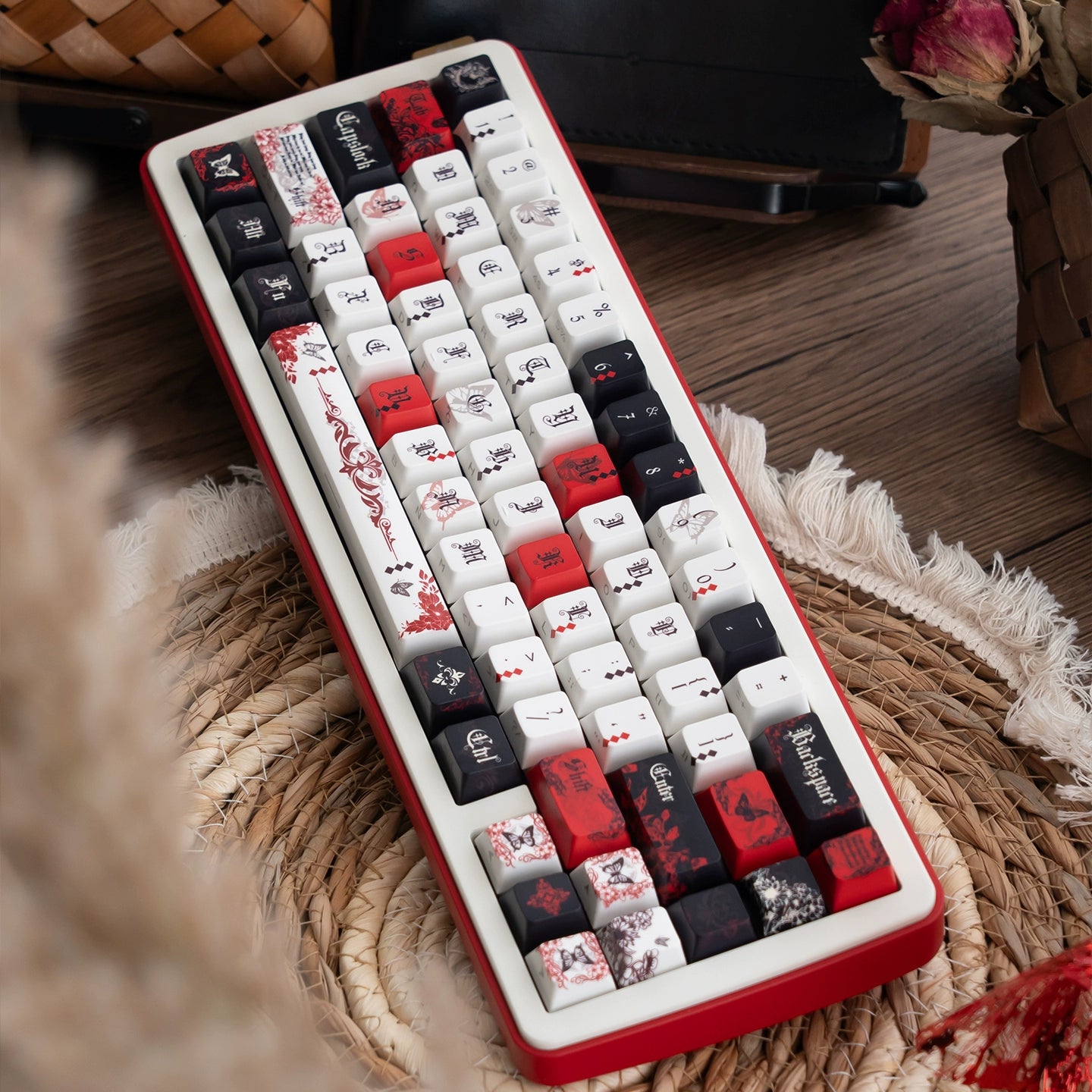 #0227 Ink Butterfly Black and Red Keycap Cherry Profile 131 Keys Side-printed Designed By URE(not including keyboard)