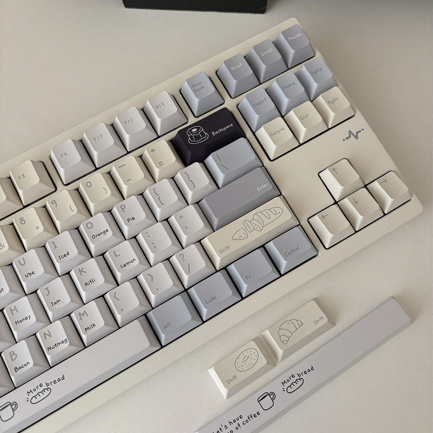 #0181 Bakery Diary Light Blue Pastel Yellow Keycap (not Including Keyboard)