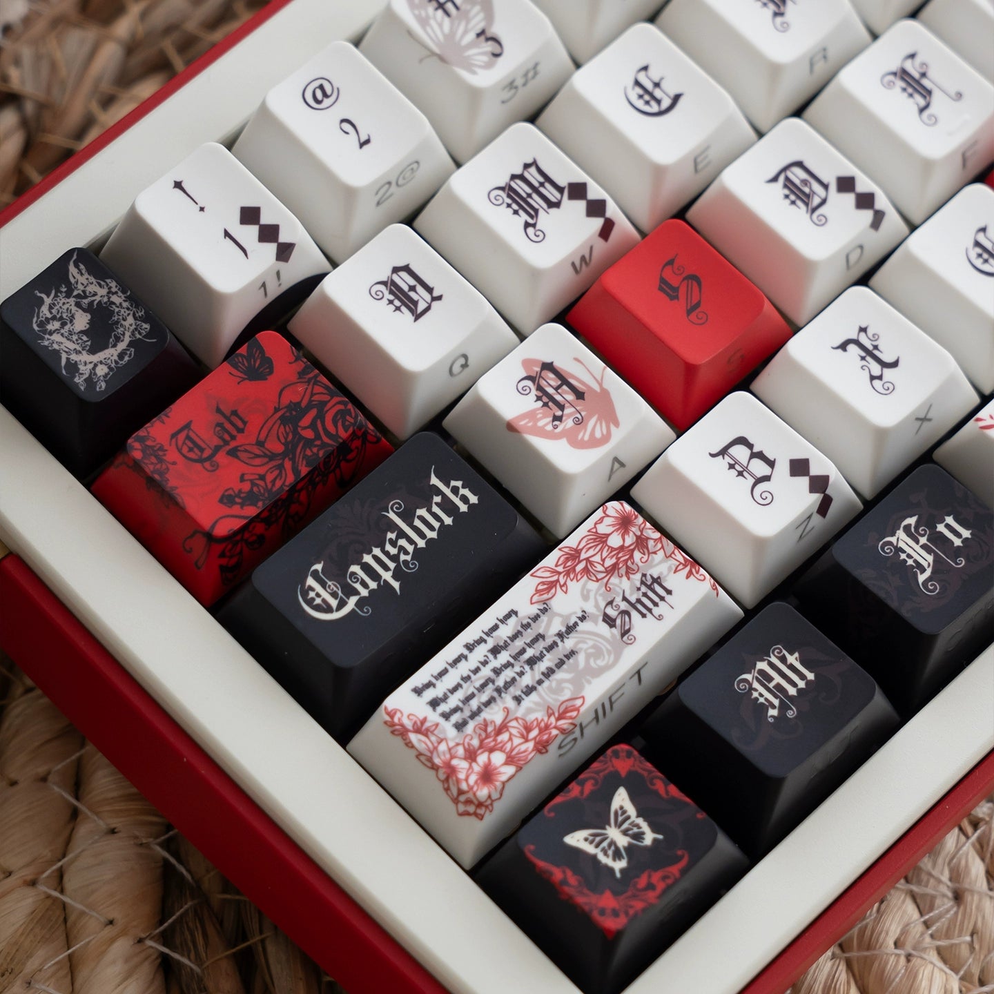 #0227 Ink Butterfly Black and Red Keycap Cherry Profile 131 Keys Side-printed Designed By URE(not including keyboard)